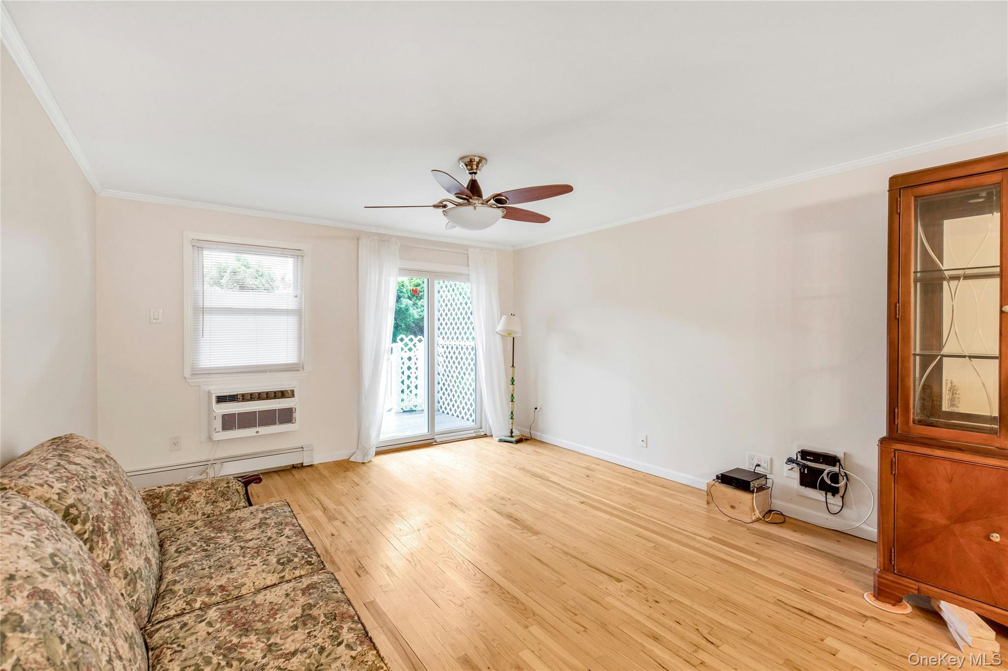 5218 Wilshire Lane 5218 Property Photo 6