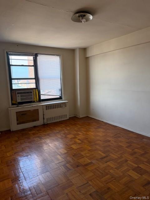 2835 Webb Avenue 8b Property Photo 13
