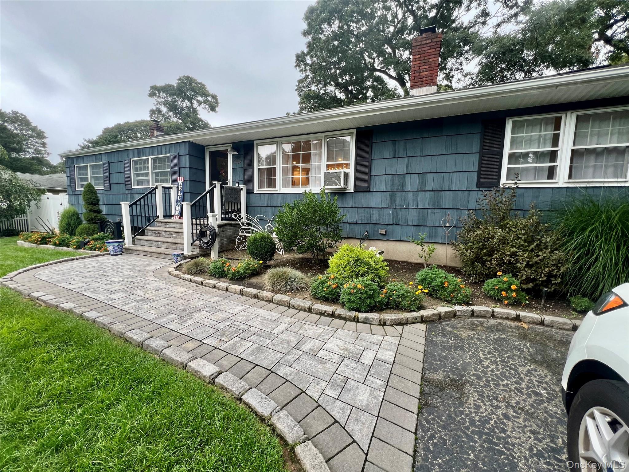 30 Marbeth Circle Property Photo 2
