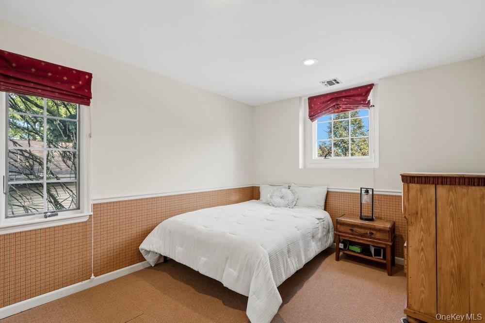 27 Delaware Avenue Property Photo 33