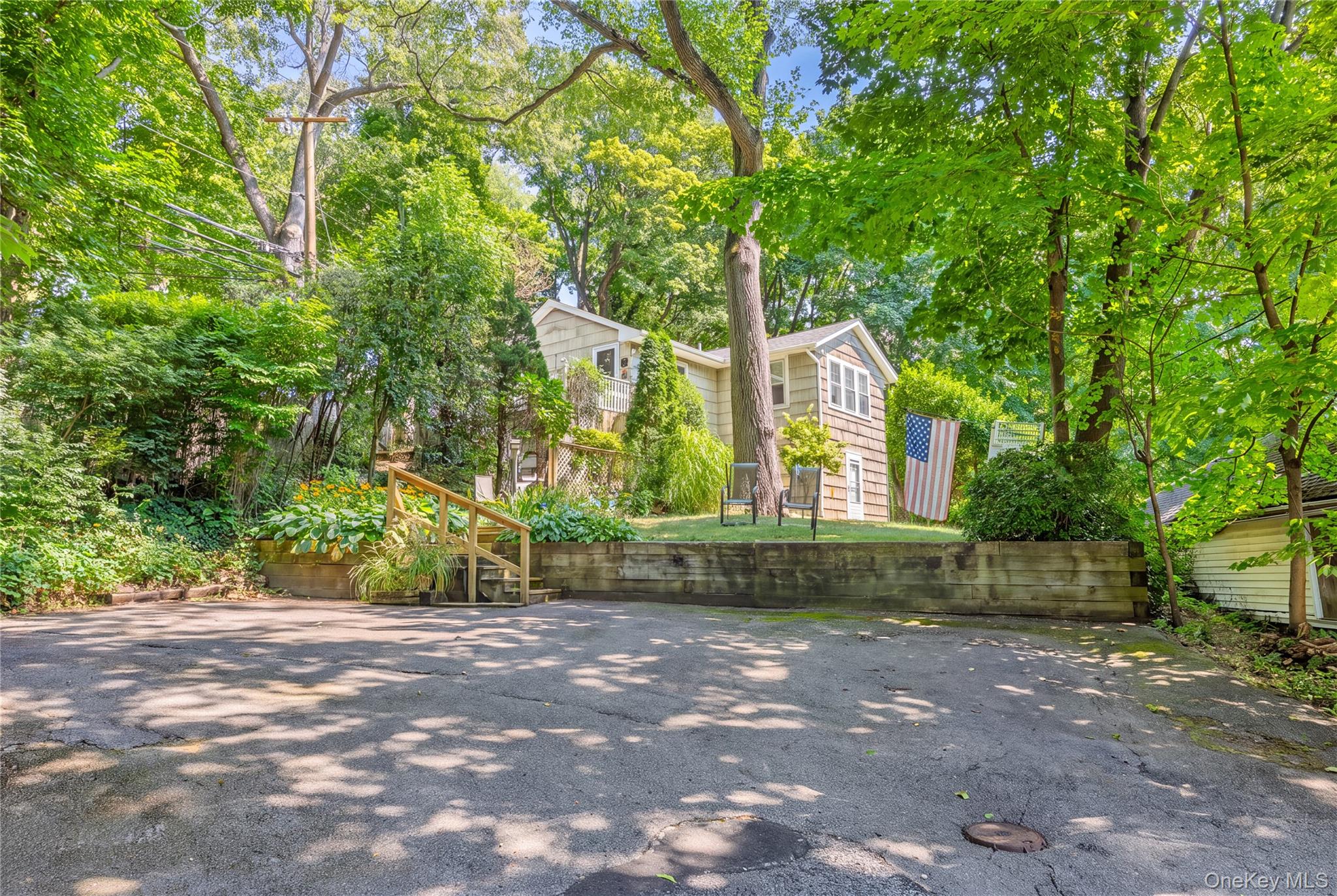3 Lane M Property Photo 2