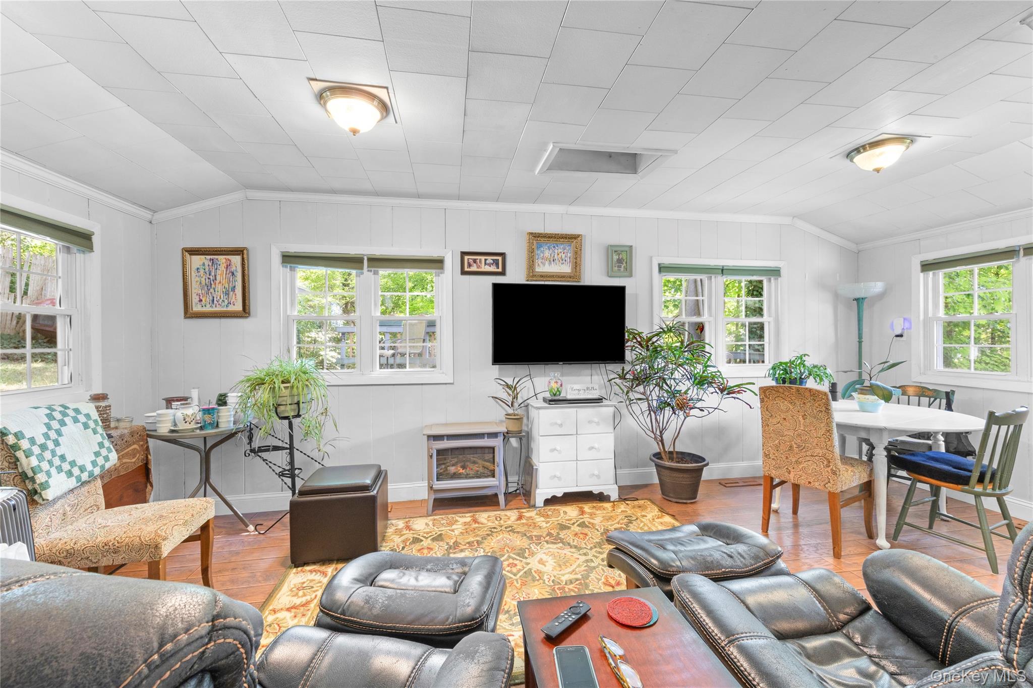 3 Lane M Property Photo 15