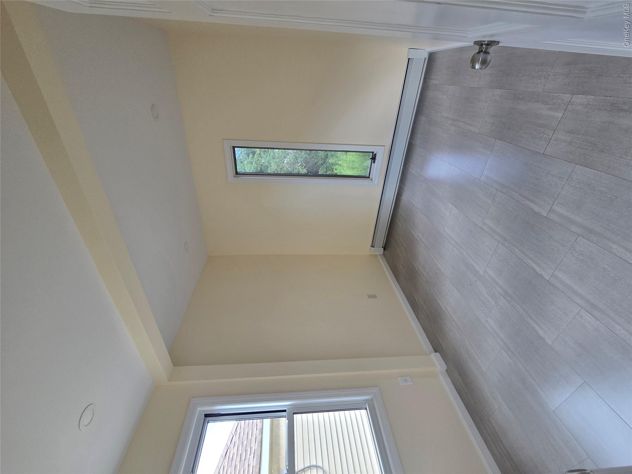9947 163rd Drive Property Photo 7