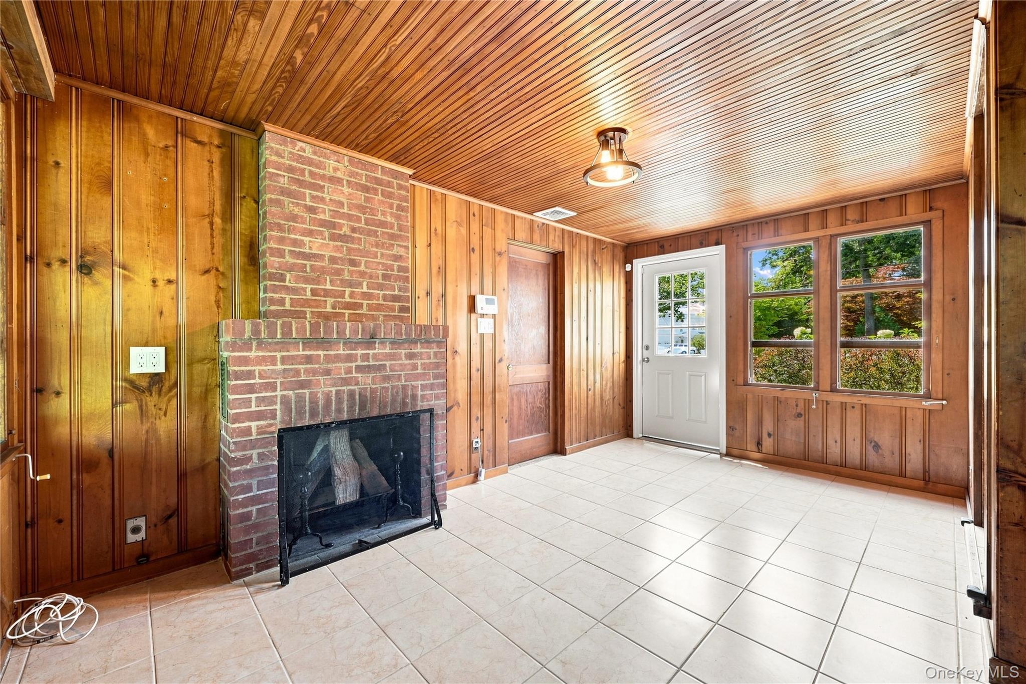 58 S Ketcham Avenue Property Photo 14