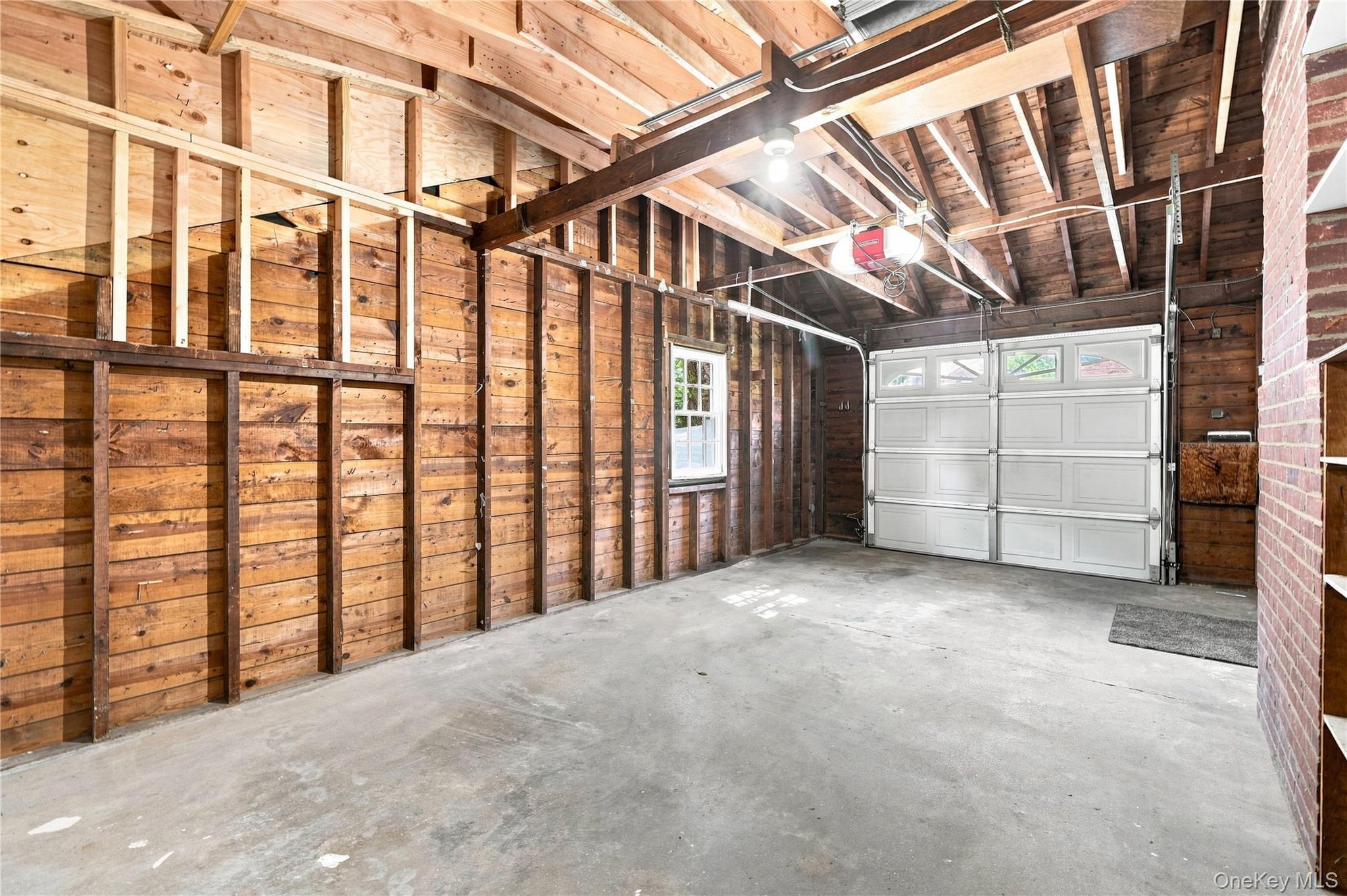 58 S Ketcham Avenue Property Photo 25