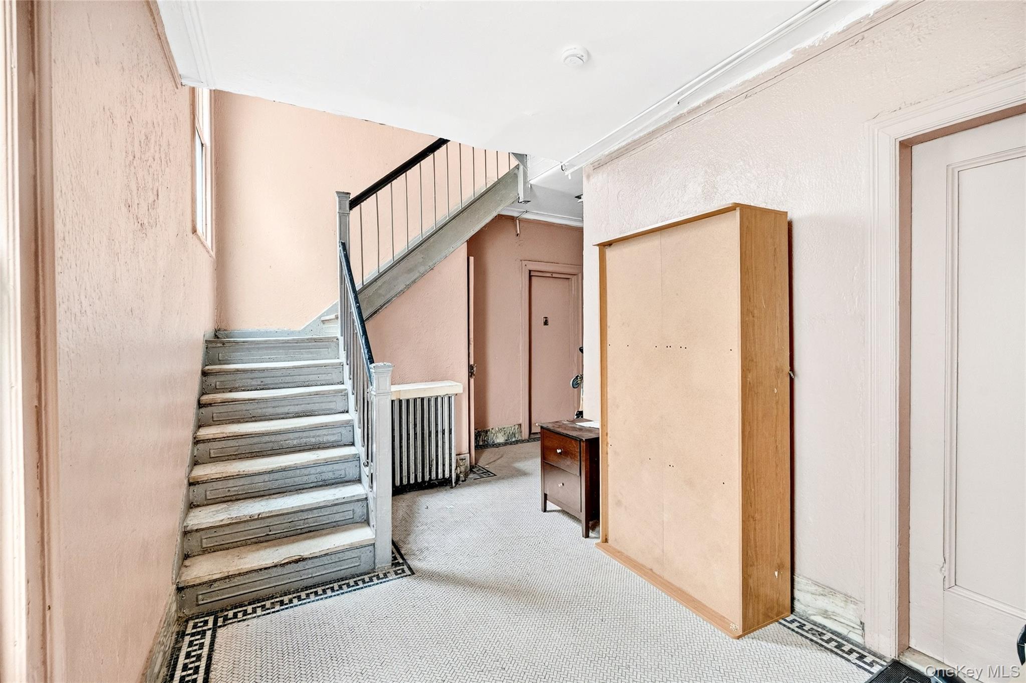 759 E 221st Street Property Photo 6