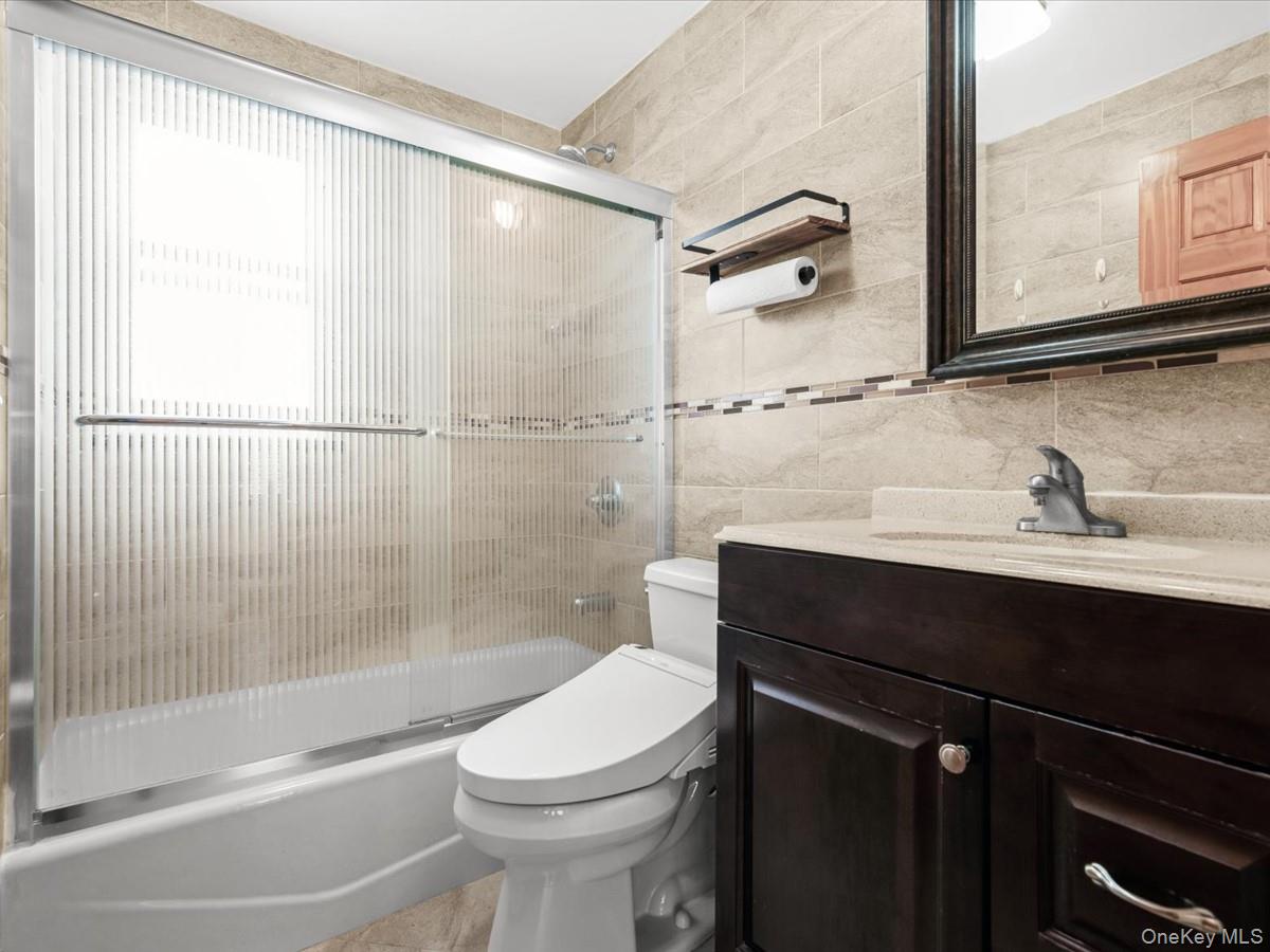 7307 185th Street Property Photo 15
