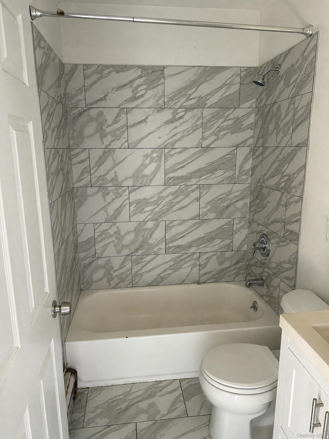 1337 Ellison Avenue 2 Property Photo 2