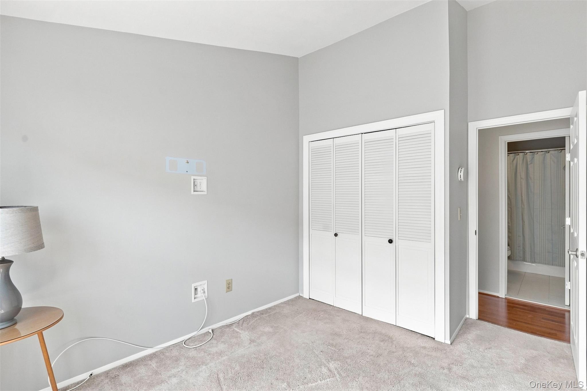 2124 Whispering Hills Property Photo 10