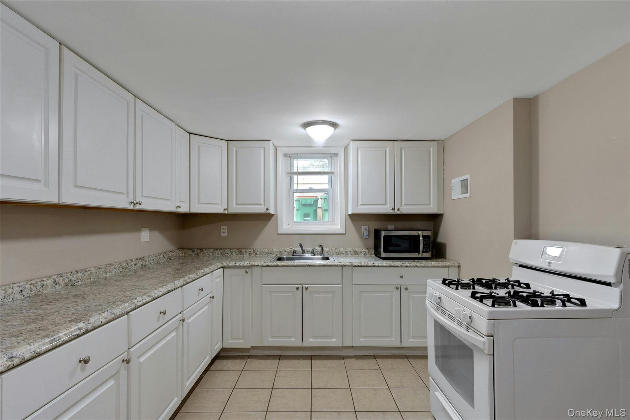 1 S Remsen Avenue Property Photo 14