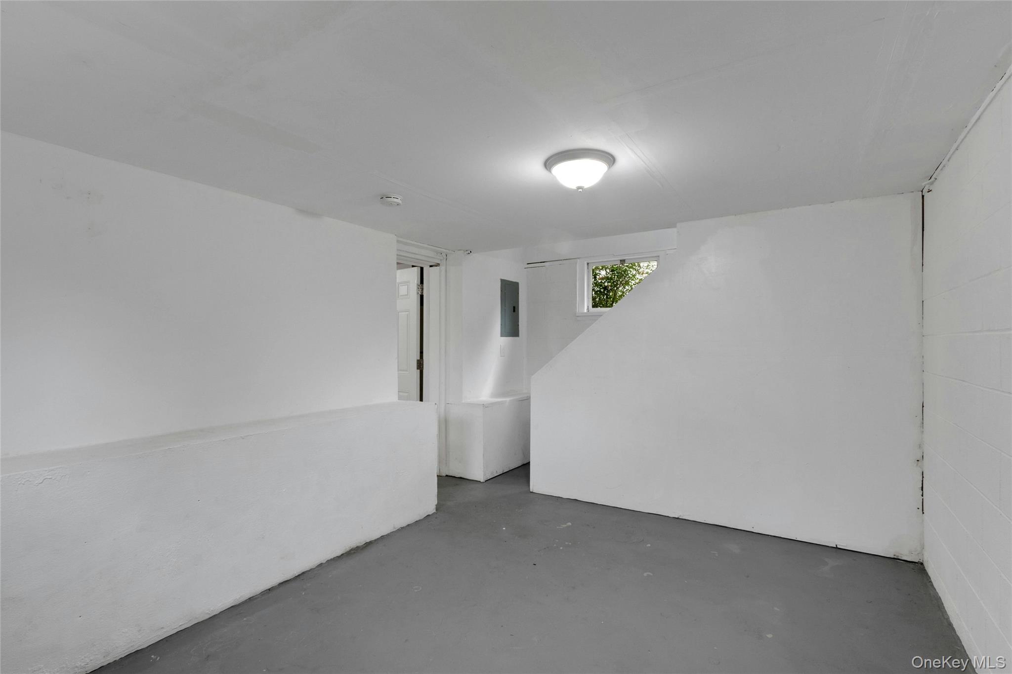 1 S Remsen Avenue Property Photo 17