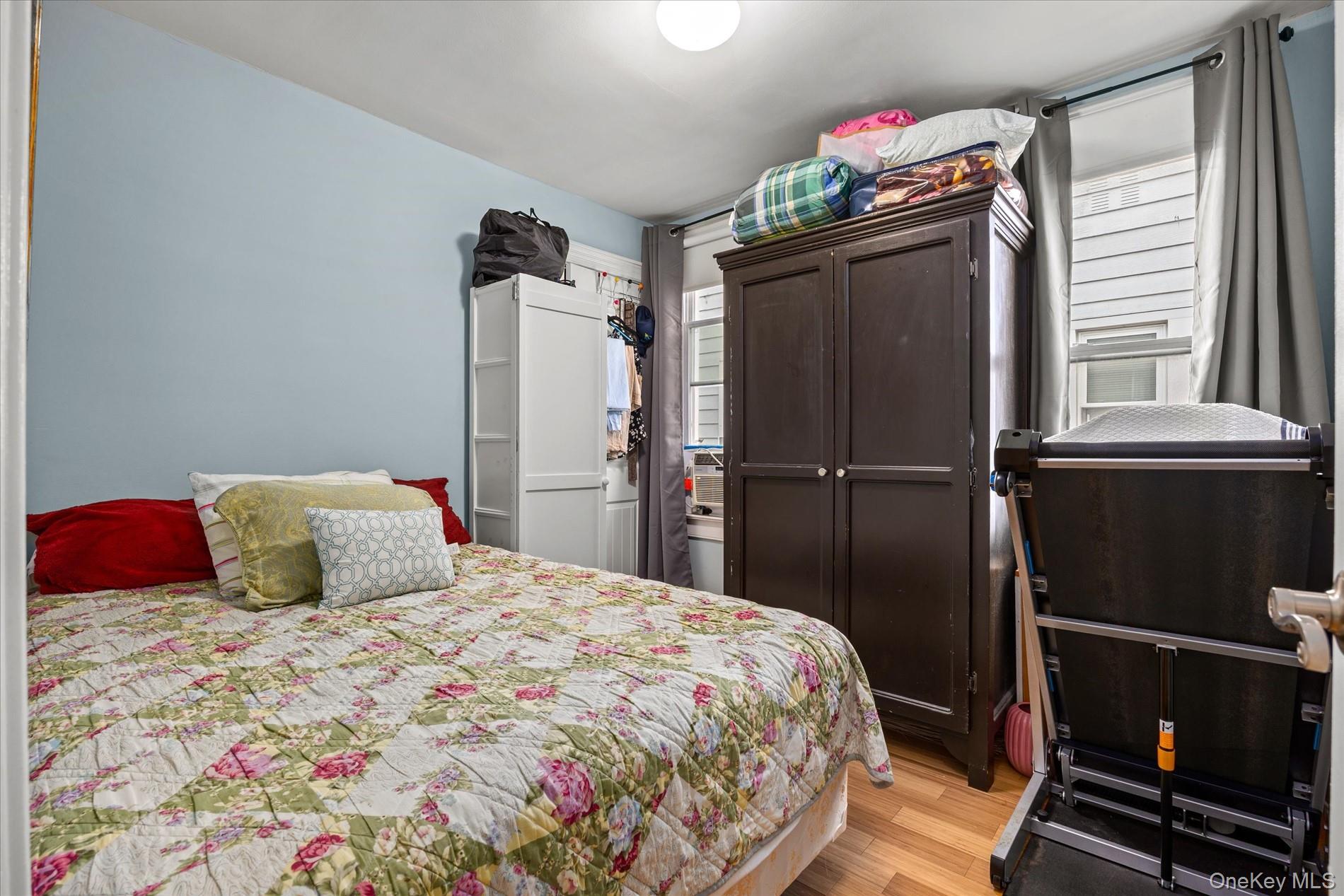 10723 86th Street Property Photo 15
