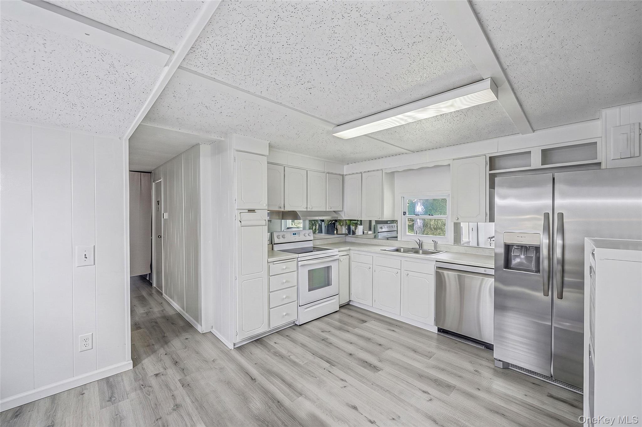 703 Fresh Pond Ave 48 Property Photo 2