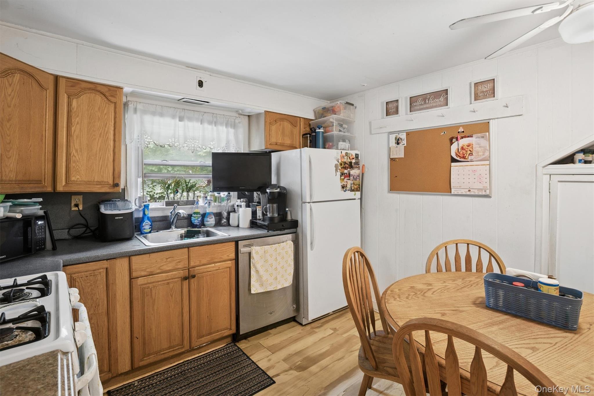 926 Lester Avenue Property Photo 12