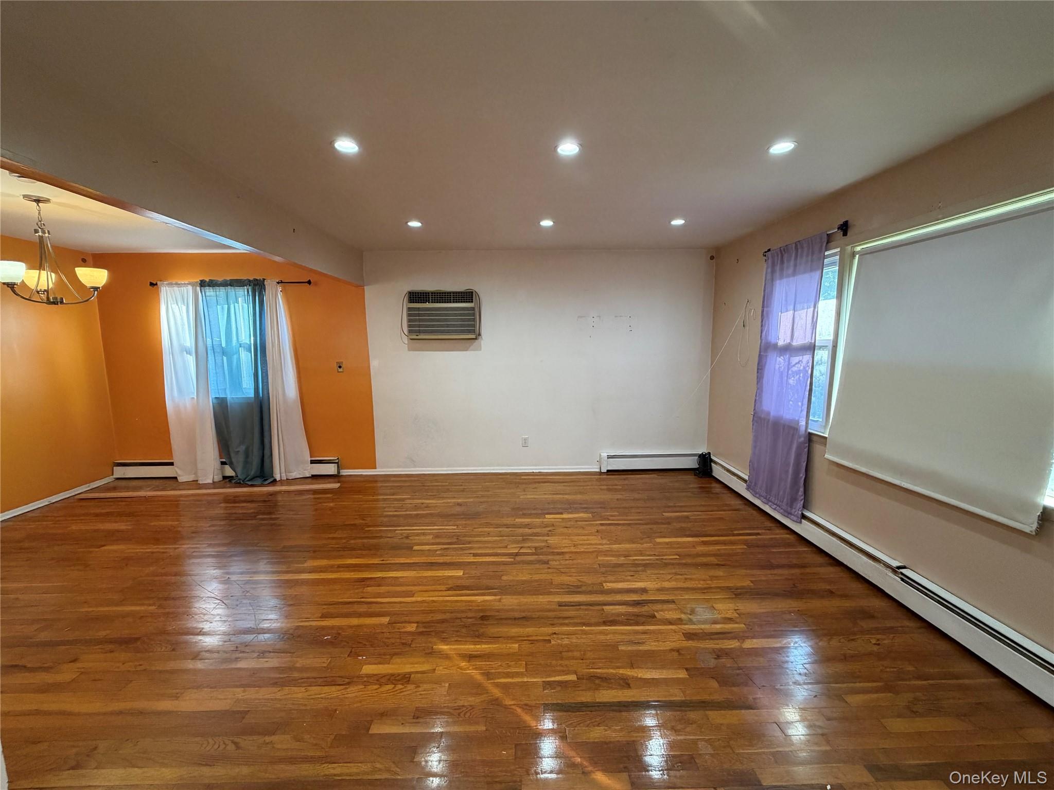2829 Elm Street Property Photo 5