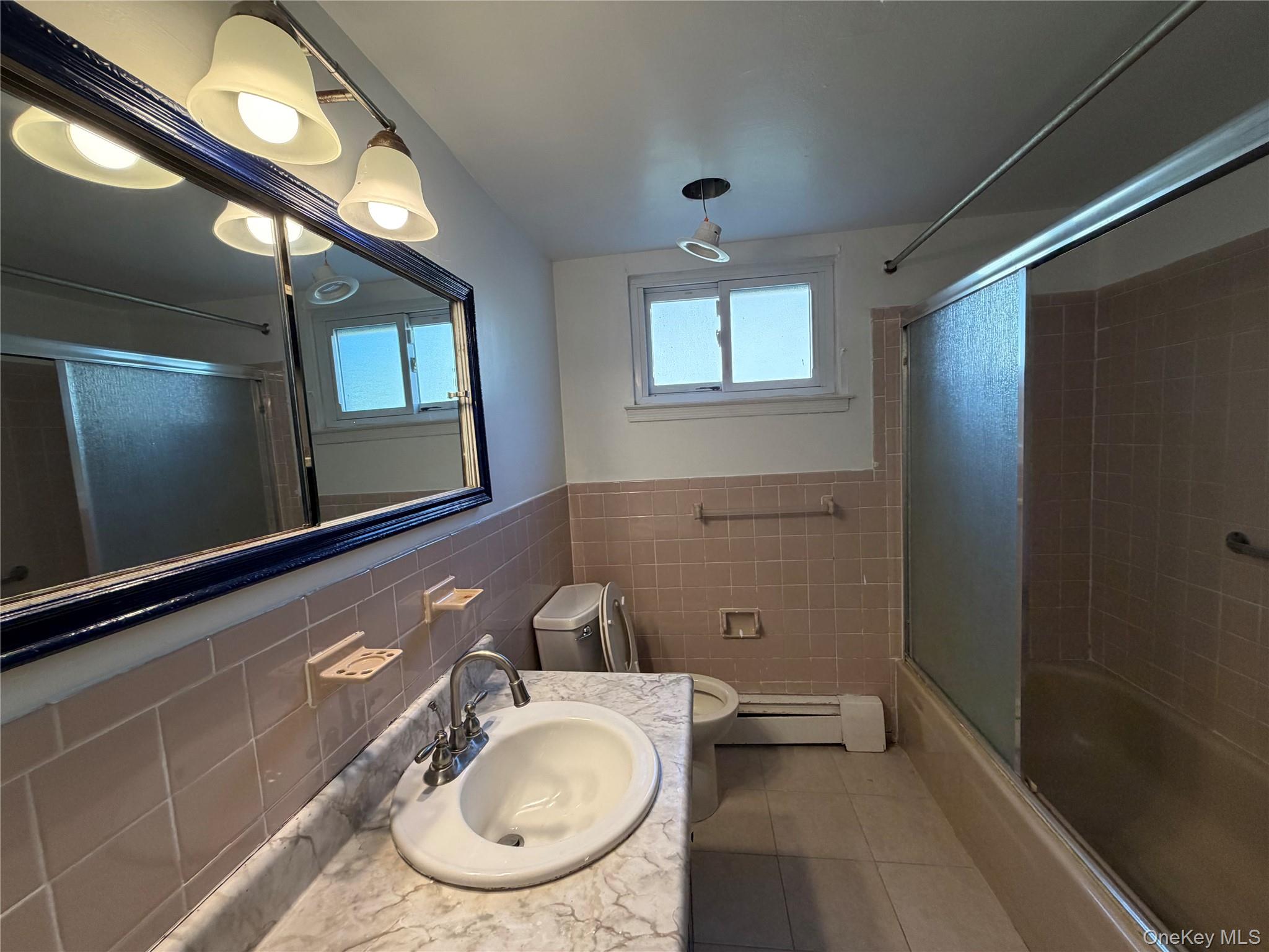 2829 Elm Street Property Photo 7
