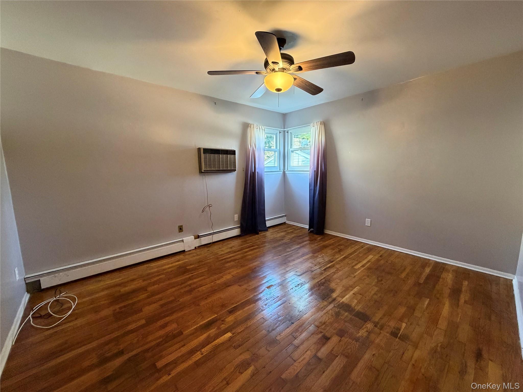 2829 Elm Street Property Photo 9