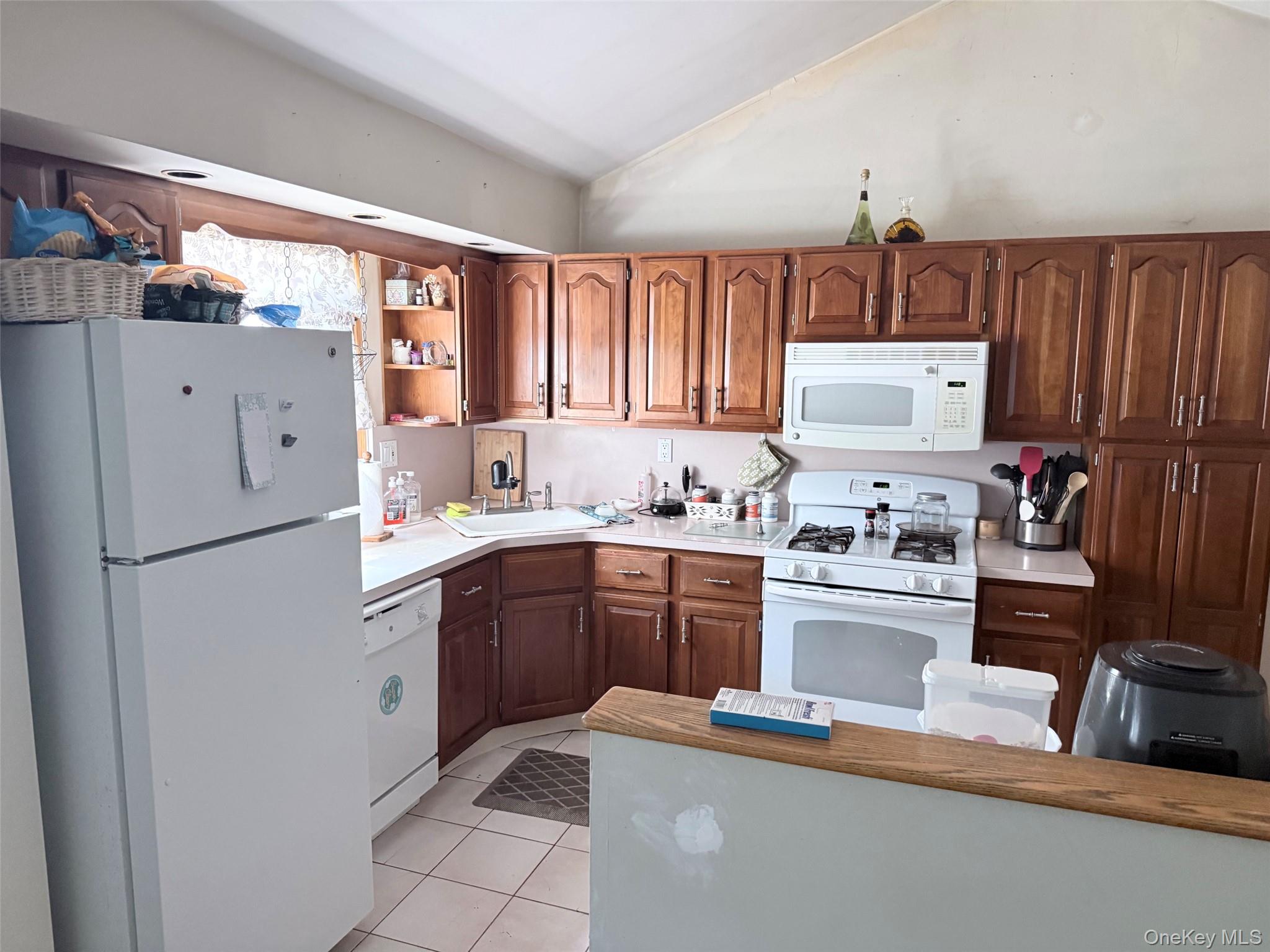 110 Tudor Road Property Photo 7