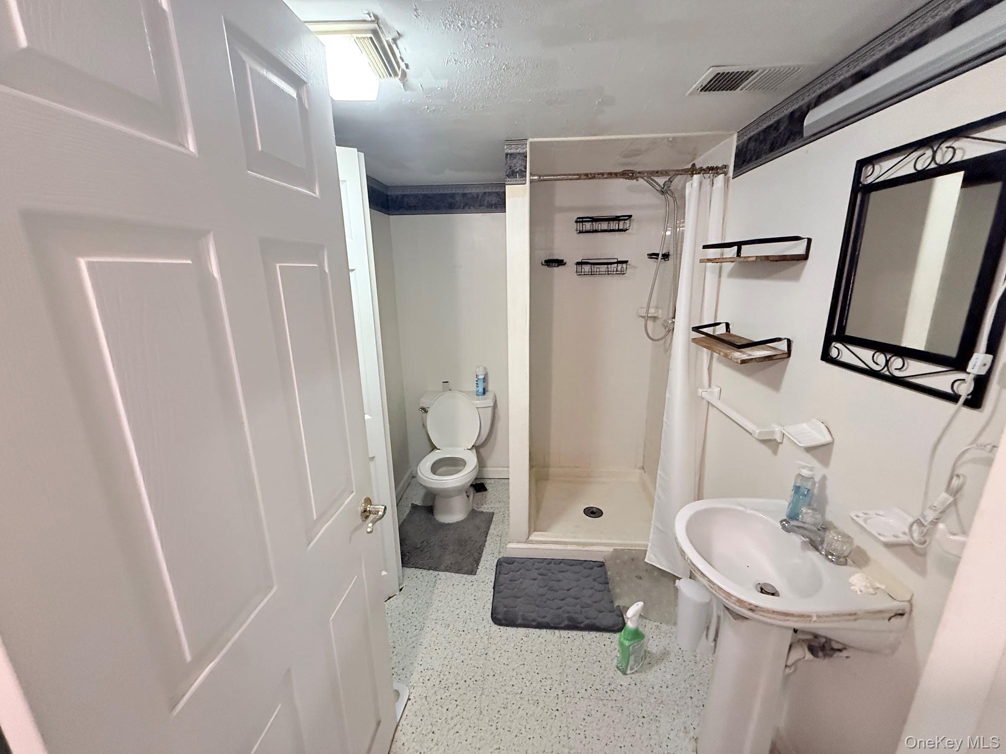 110 Tudor Road Property Photo 16