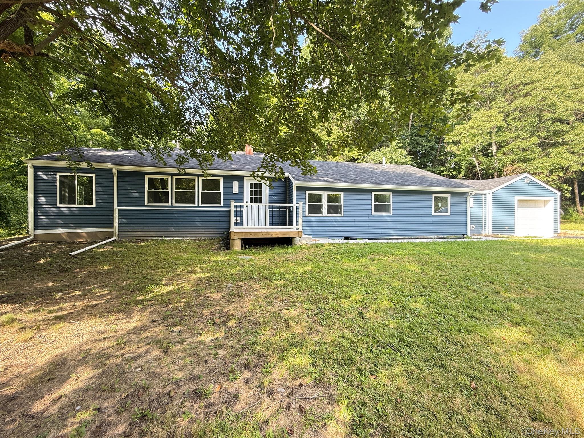 127 Spring Lake Road Property Photo 3