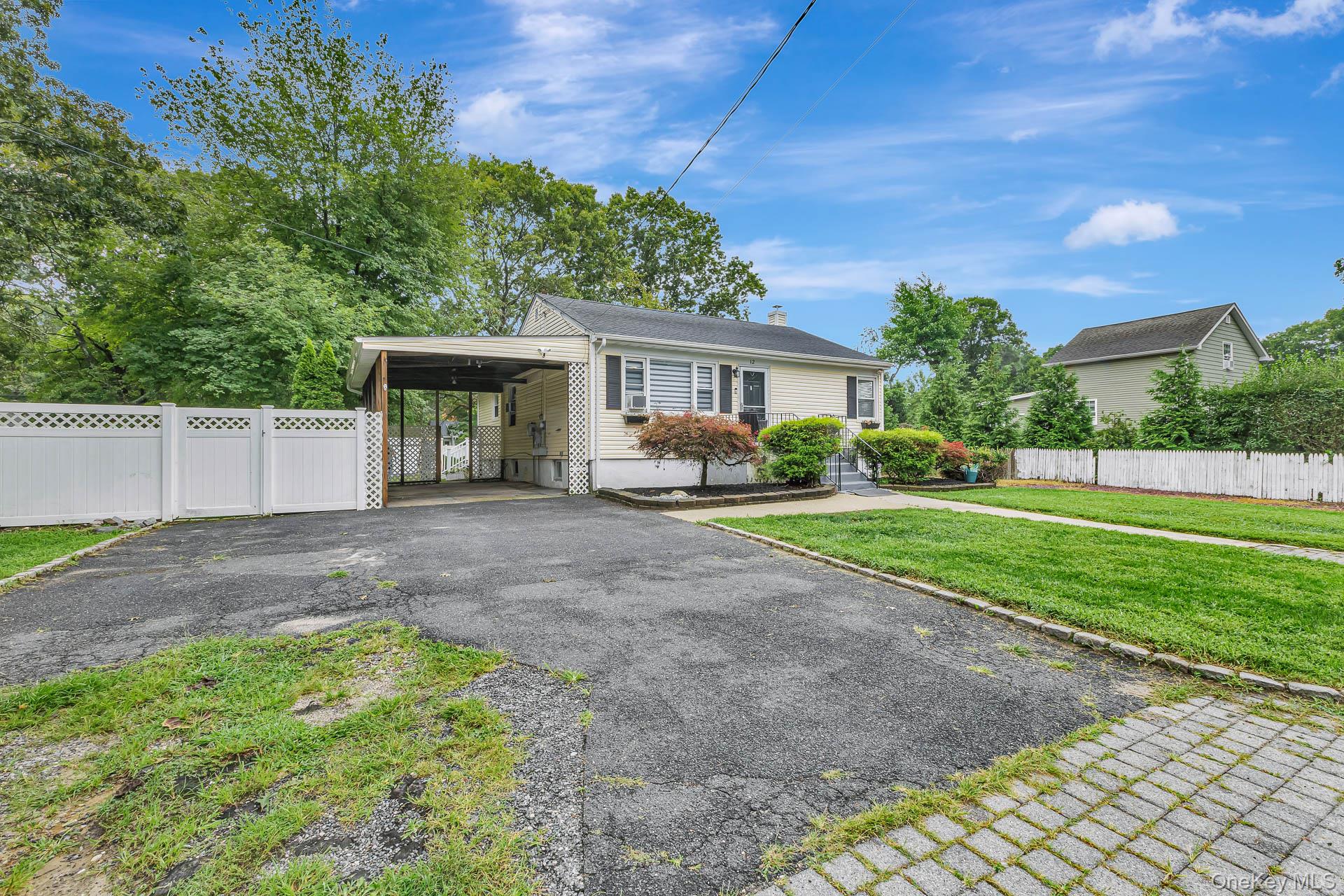 12 Dover Avenue Property Photo 5