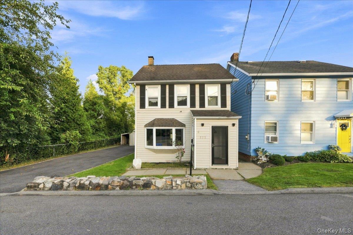 171 Westchester Avenue Property Photo 3