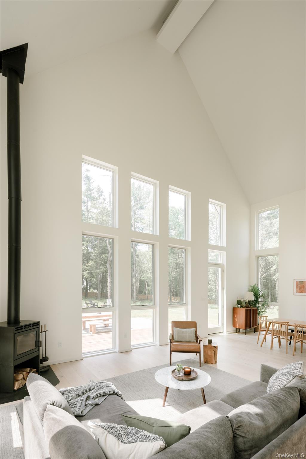 596 Perry Road Property Photo 15