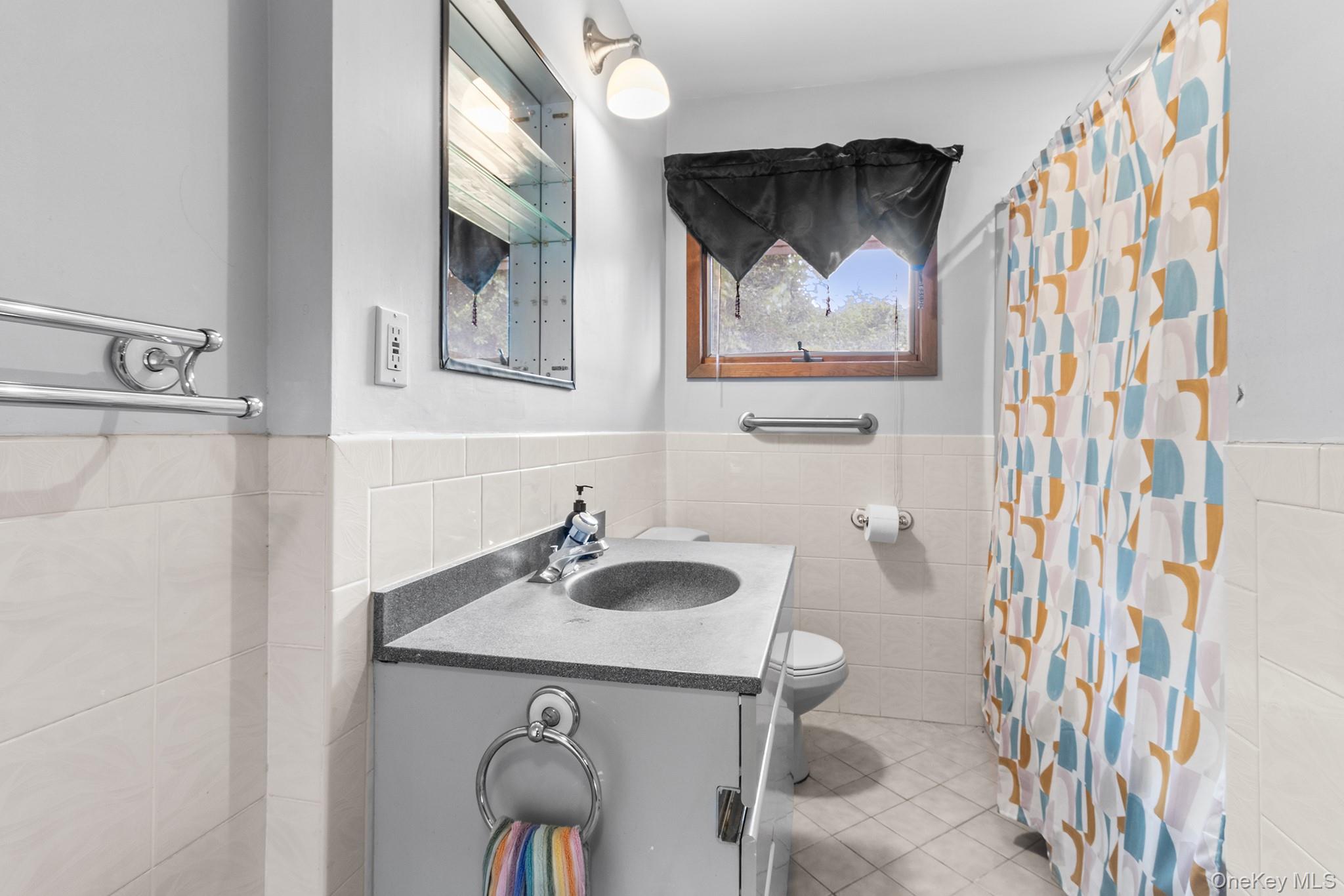 2075 Alan Drive Property Photo 16