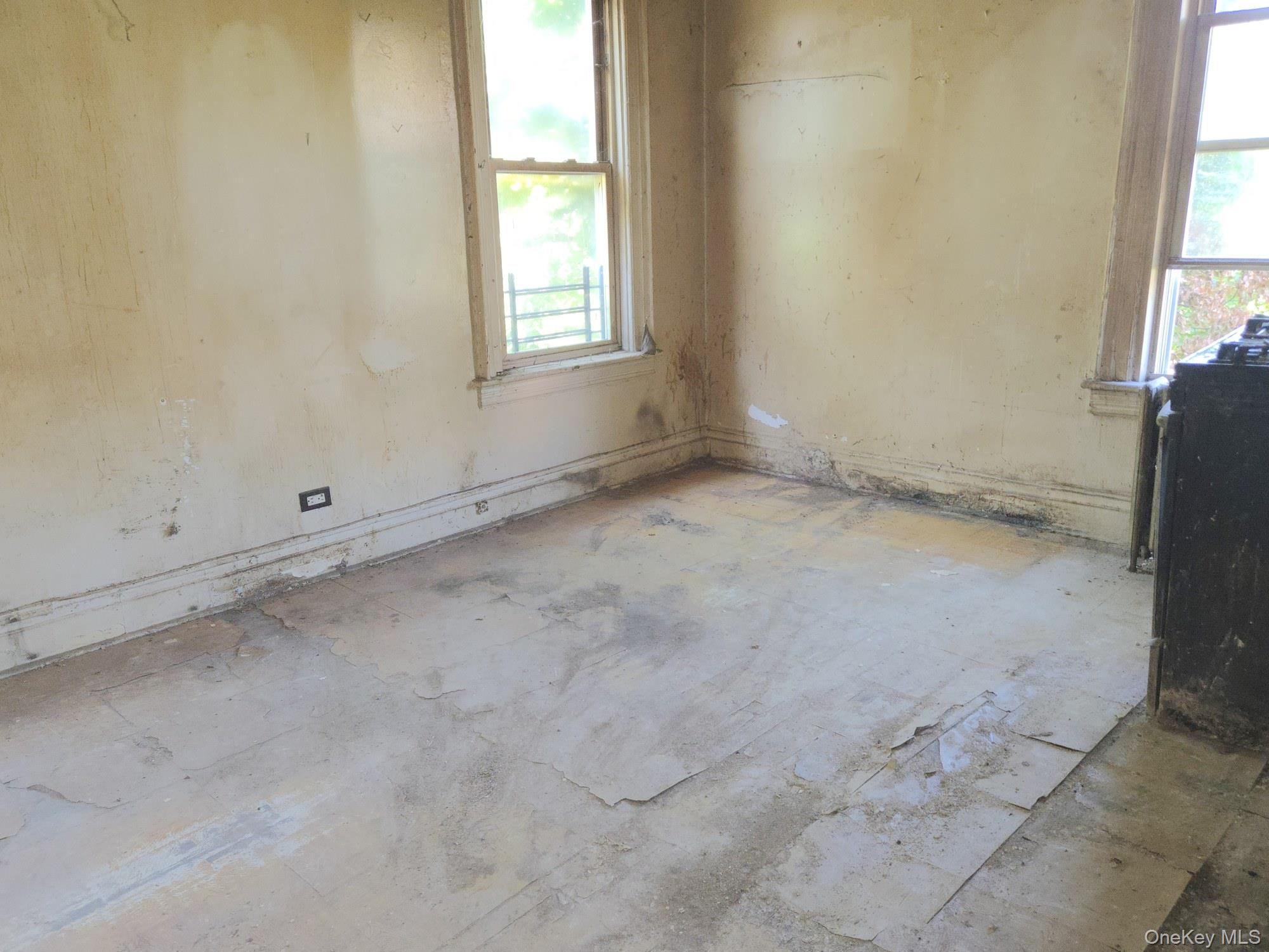 633 Baker Avenue Property Photo 19