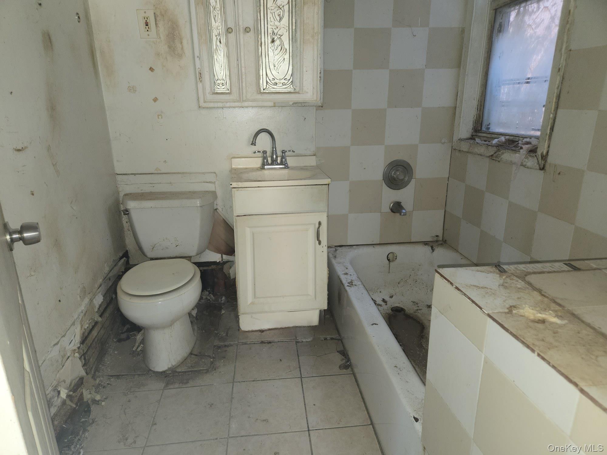 633 Baker Avenue Property Photo 26
