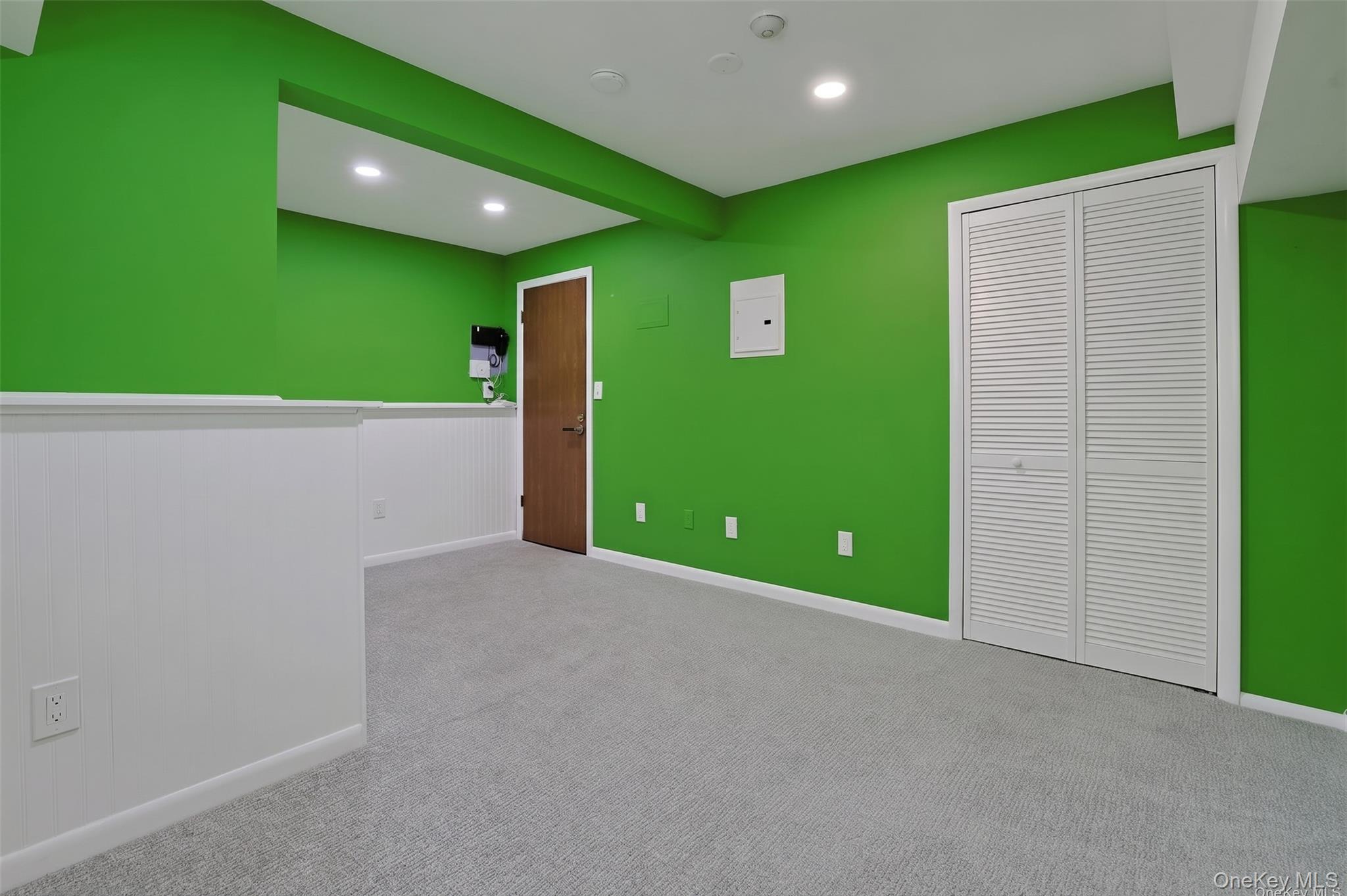 13 James Court Property Photo 20