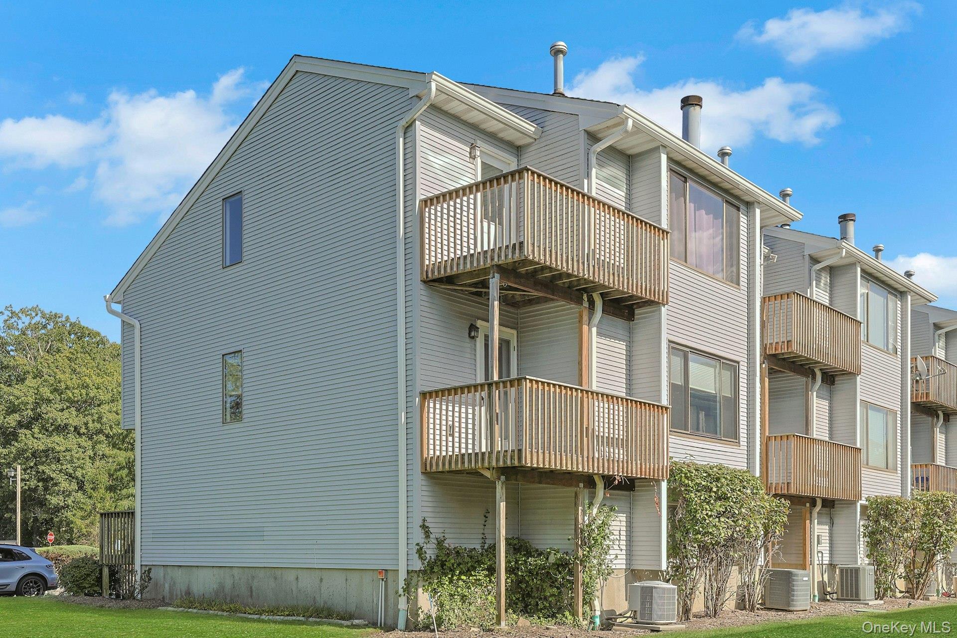 13 James Court Property Photo 27