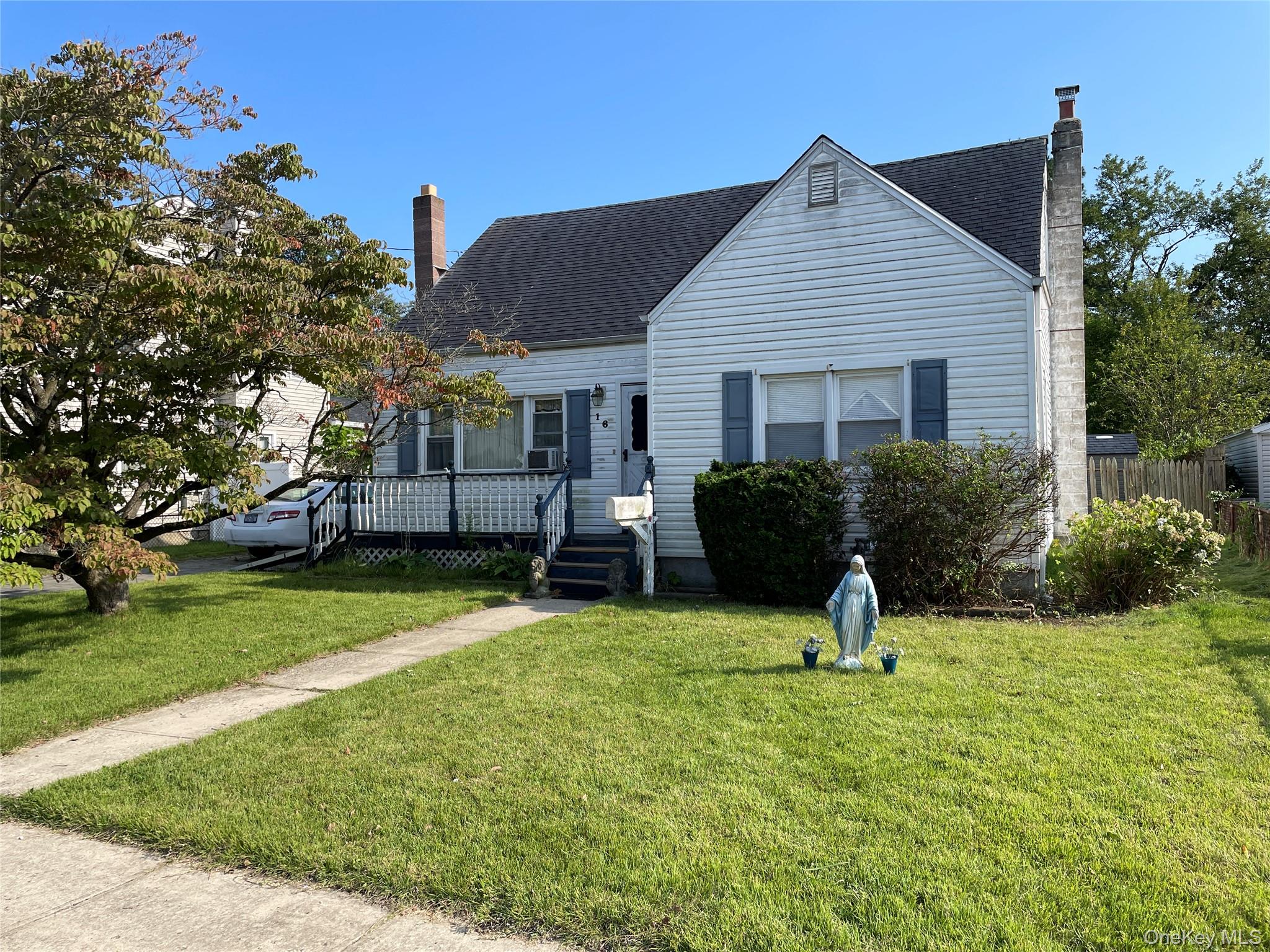 16 Heathcote Road Property Photo 1