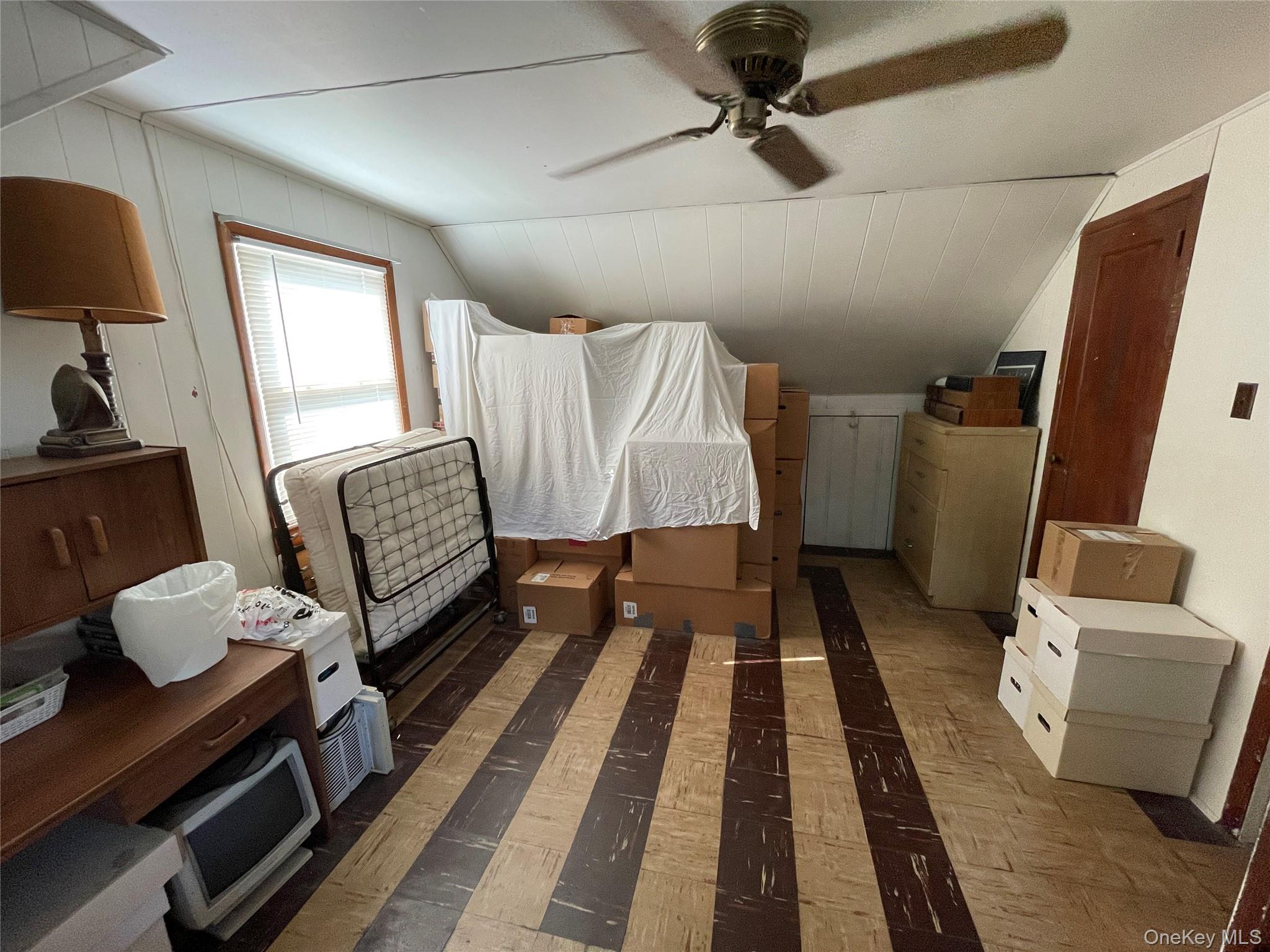 16 Heathcote Road Property Photo 11