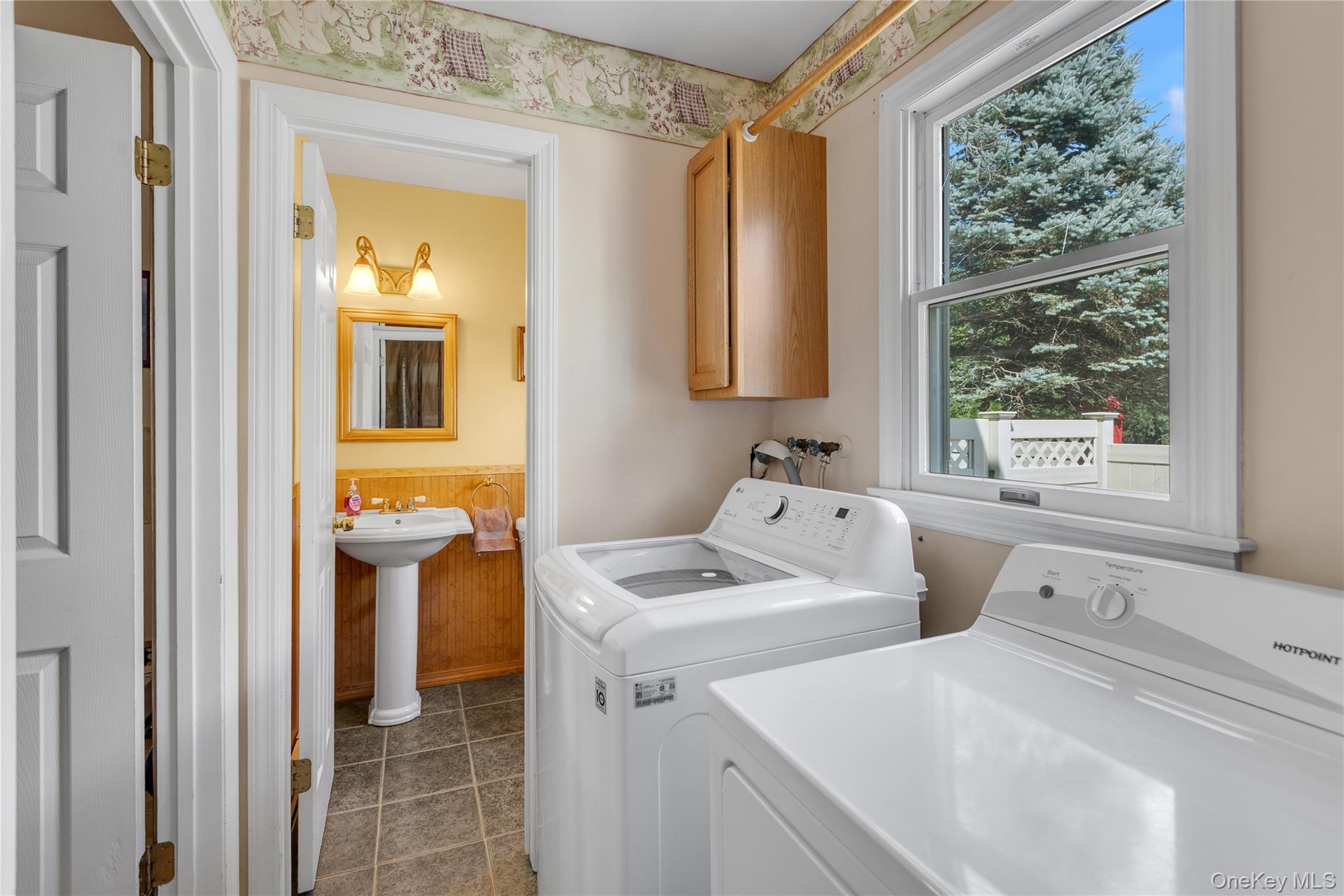 23 Dale Lane Property Photo 13