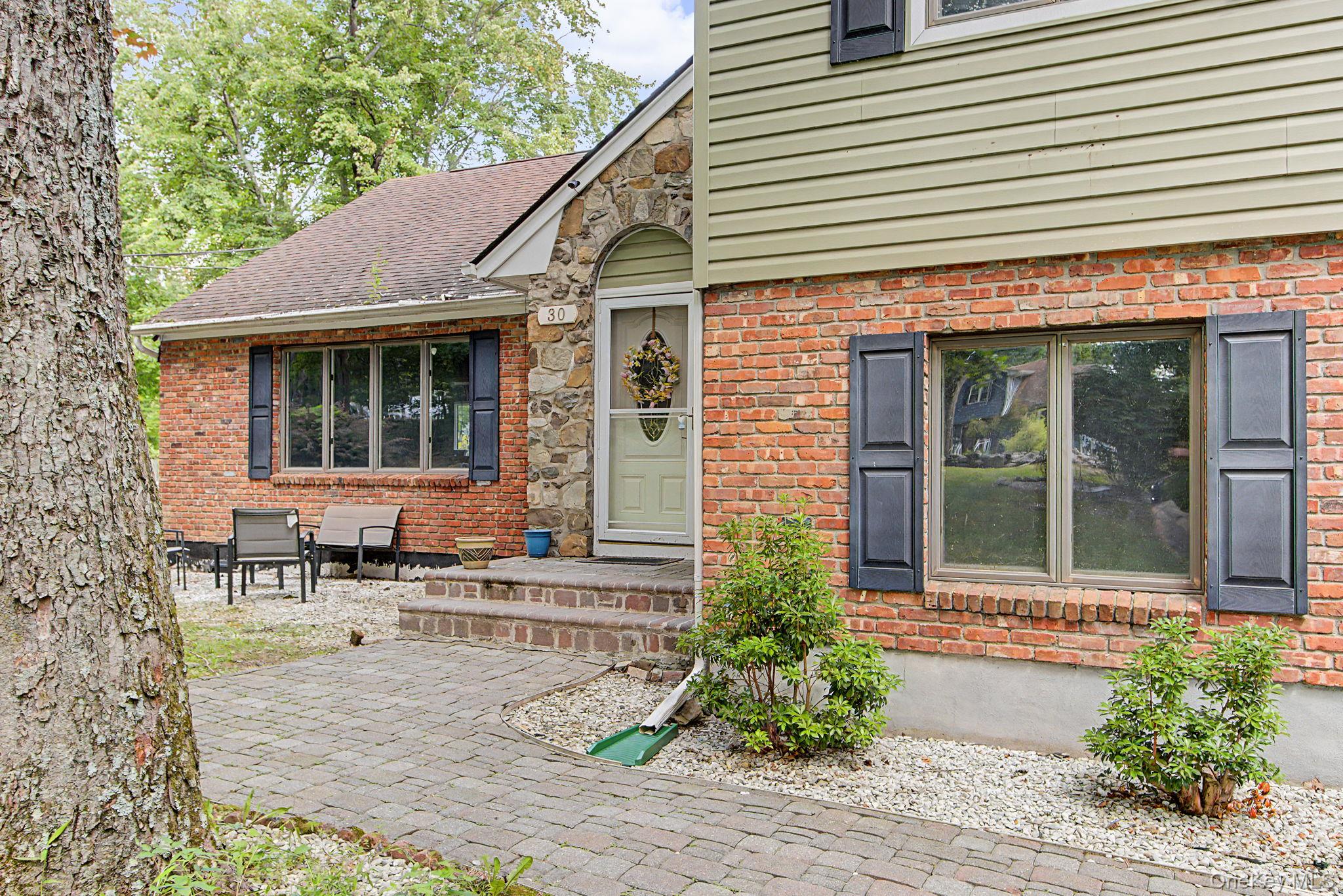 30 Pine Hill Road Property Photo 4