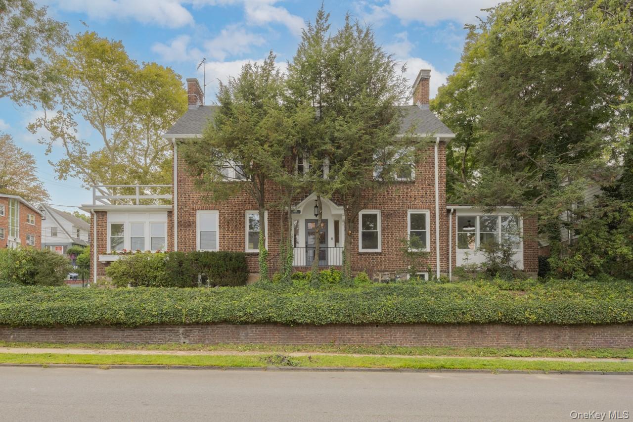 402 Westchester Avenue Property Photo 1