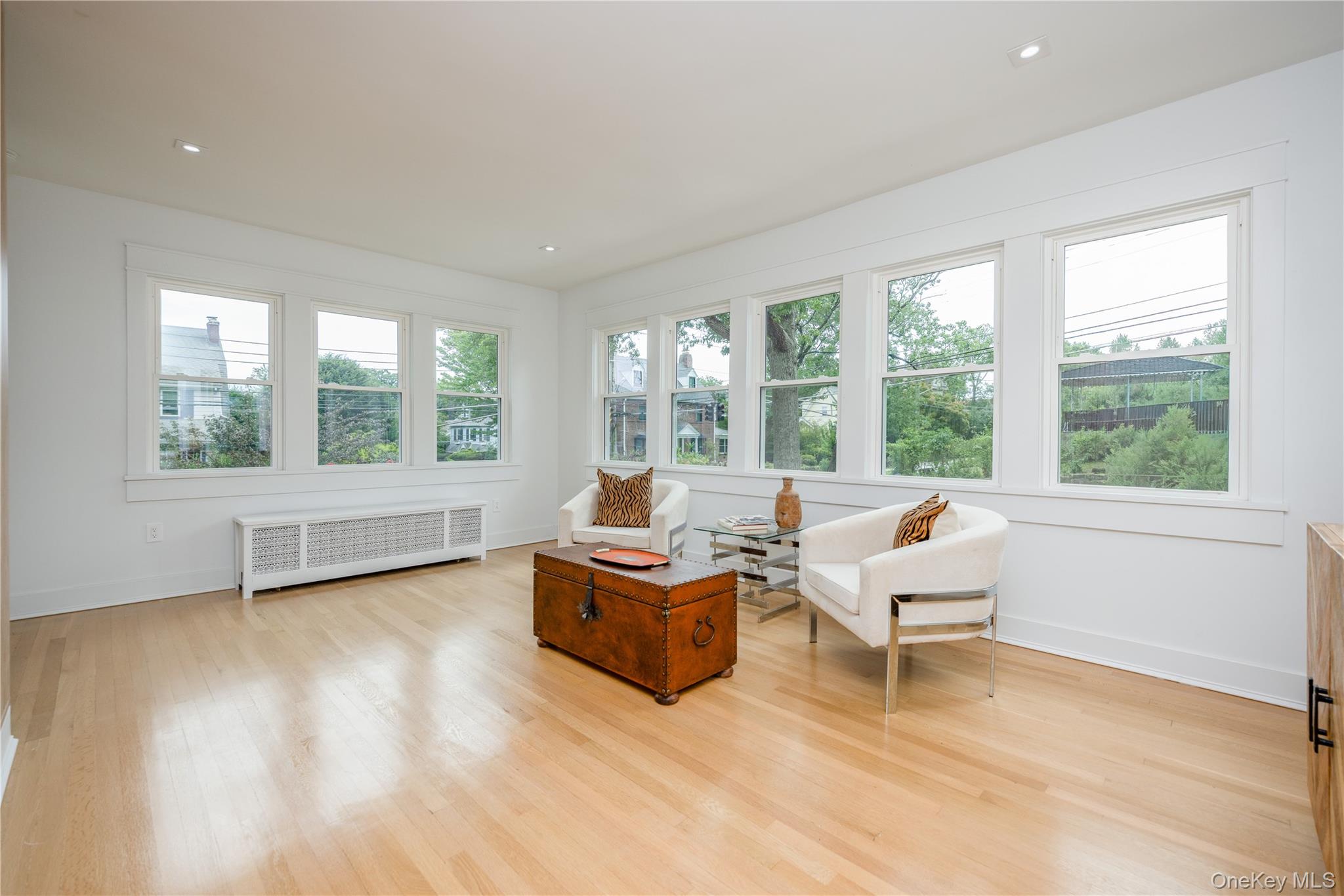 402 Westchester Avenue Property Photo 9