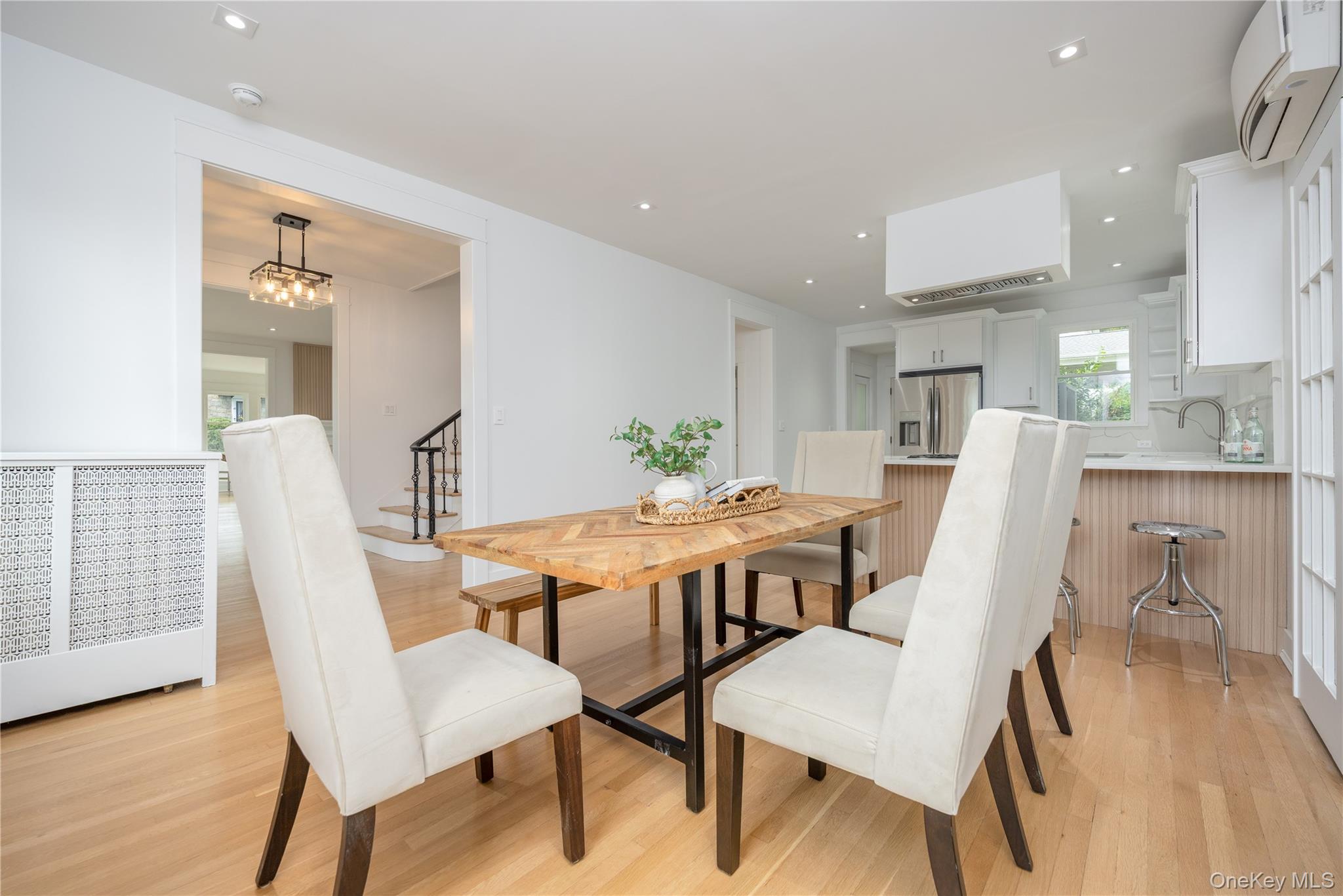 402 Westchester Avenue Property Photo 10