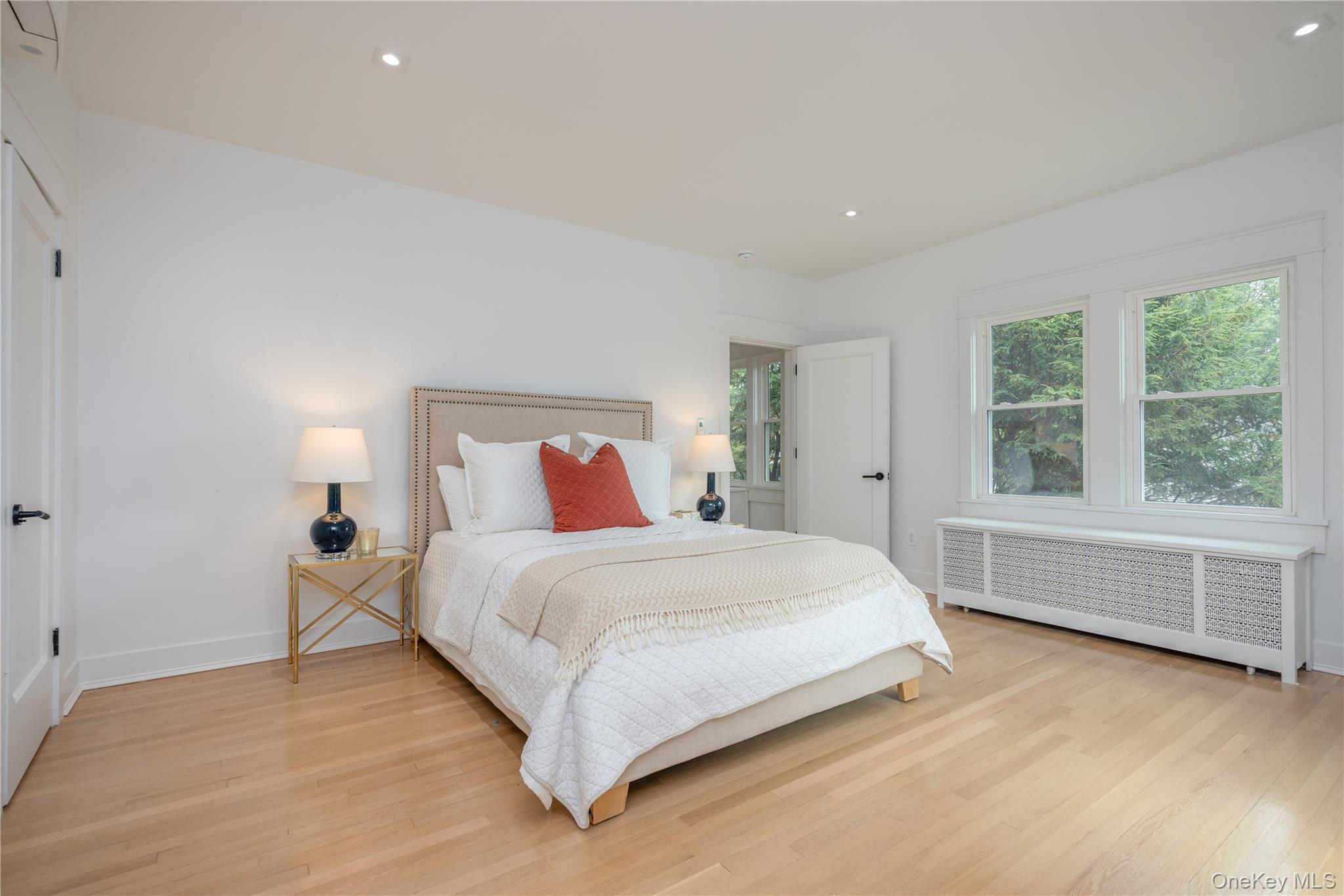 402 Westchester Avenue Property Photo 18