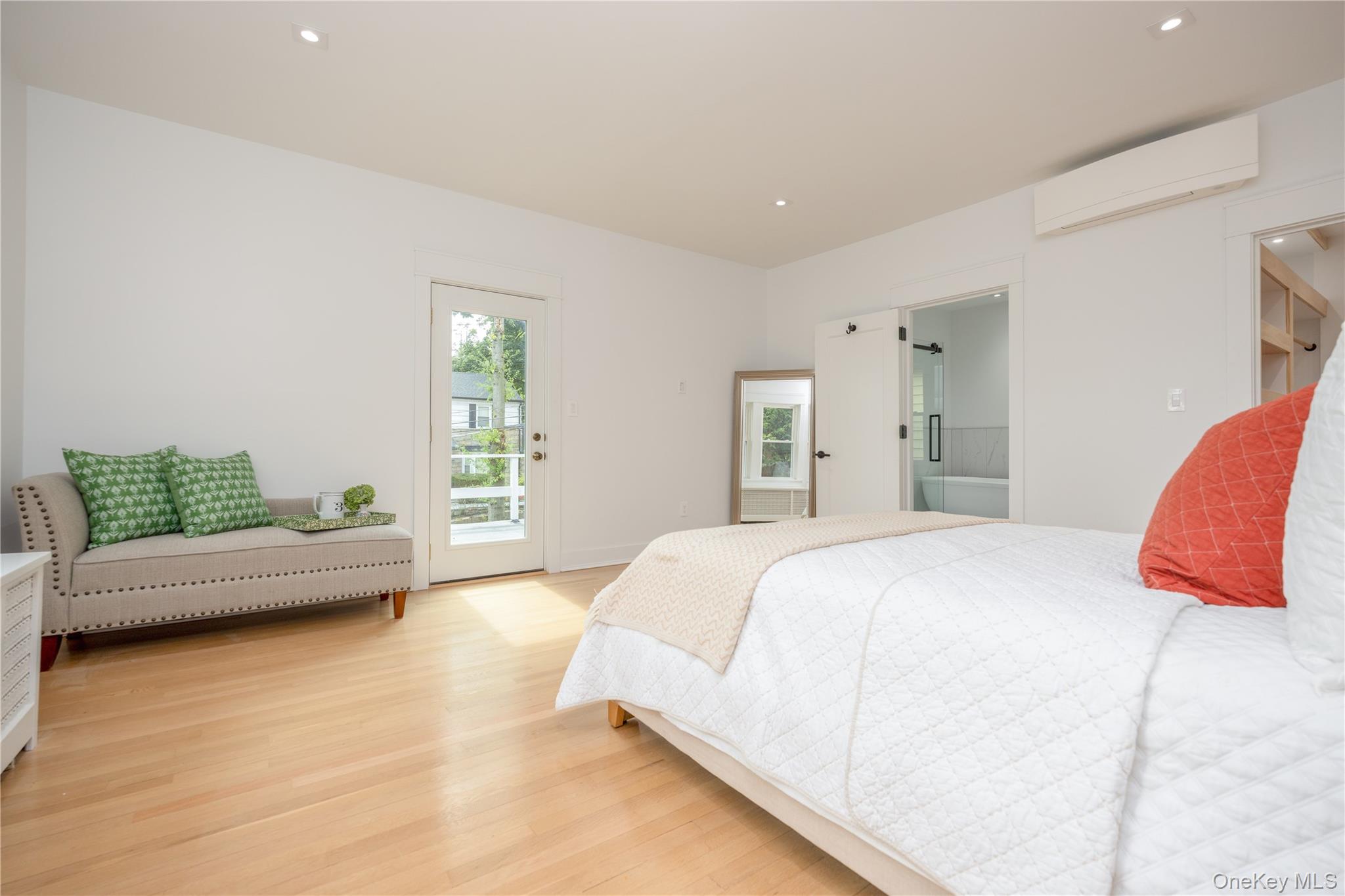 402 Westchester Avenue Property Photo 19