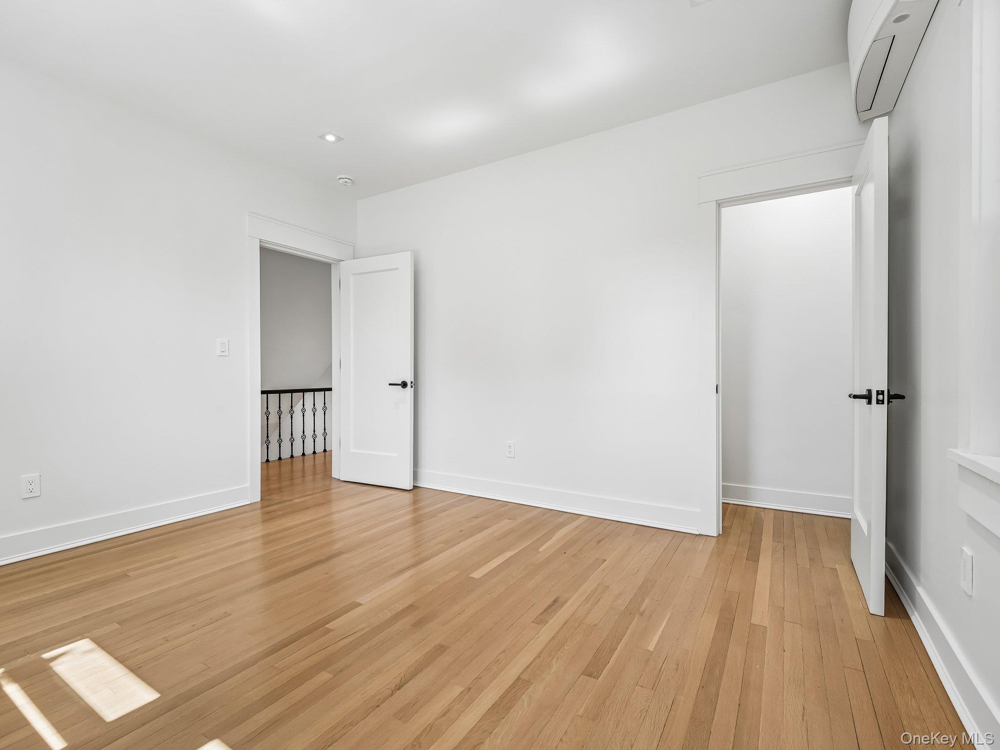 402 Westchester Avenue Property Photo 25