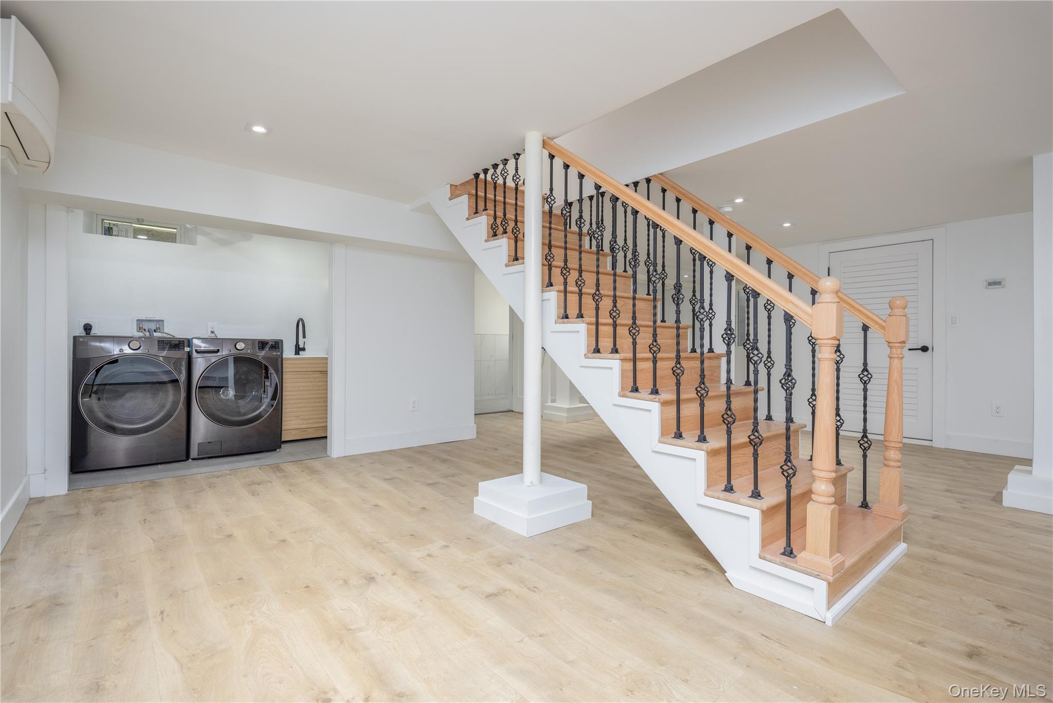 402 Westchester Avenue Property Photo 30