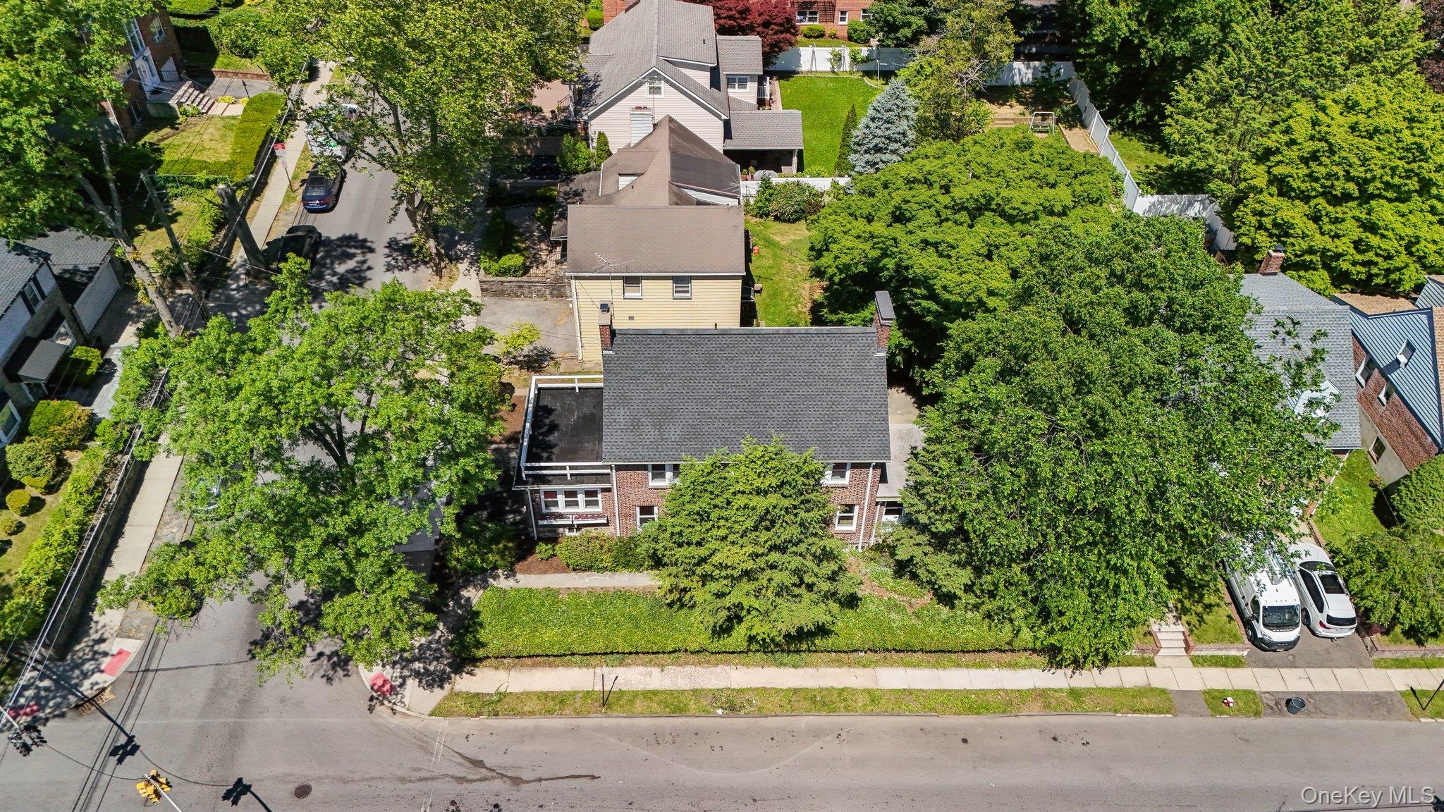 402 Westchester Avenue Property Photo 40