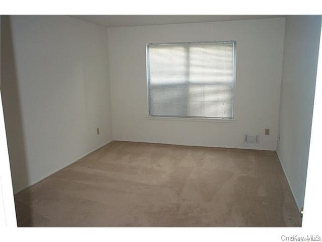 39 The Knolls Property Photo 9