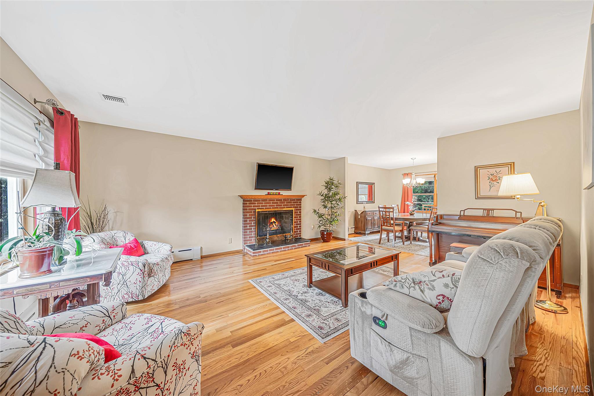 93 Avenue C Property Photo 16