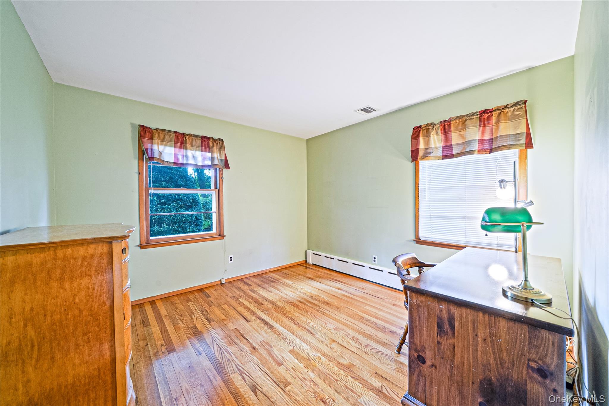 93 Avenue C Property Photo 28