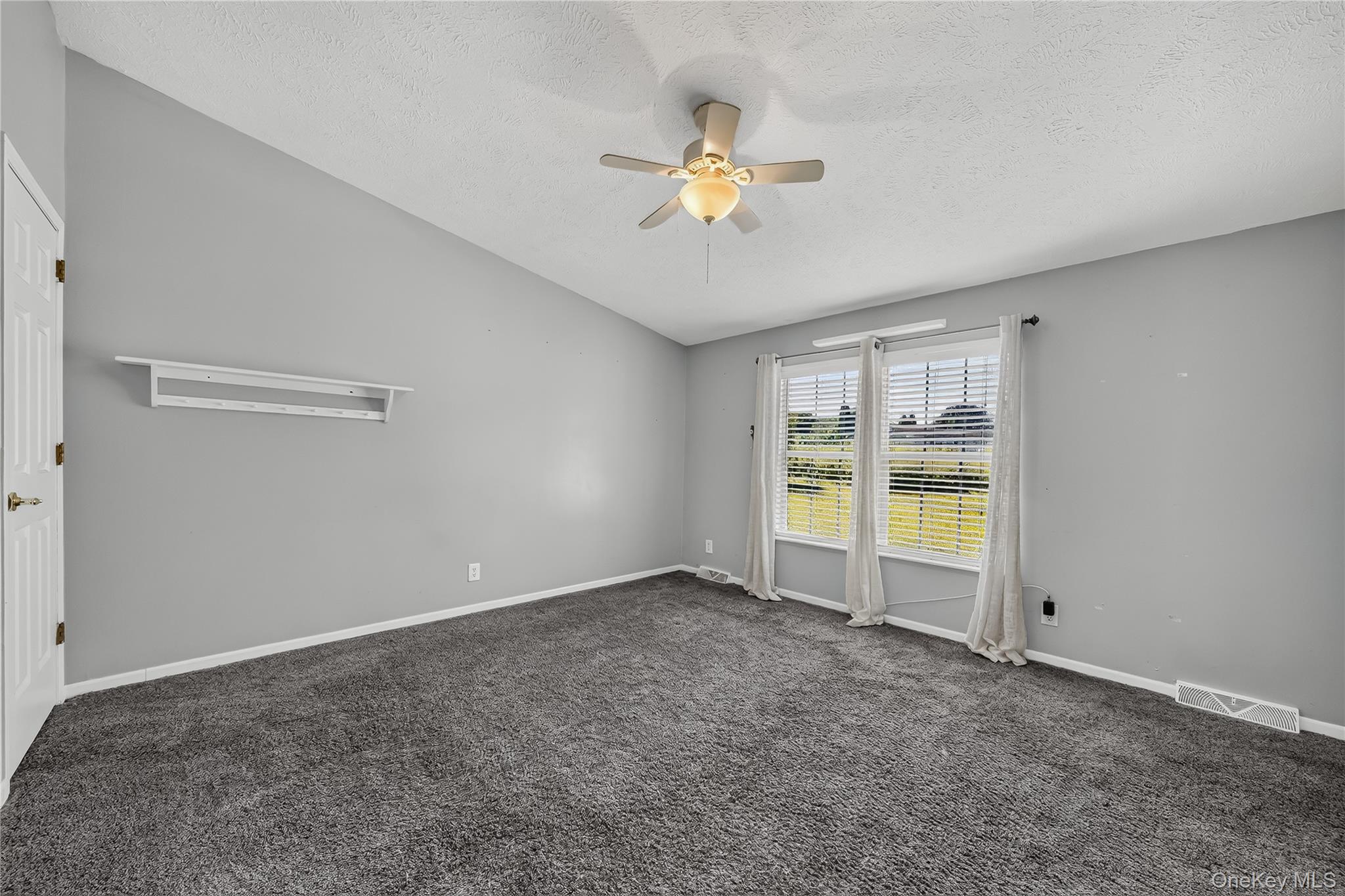 43 Palm Dr Property Photo 32