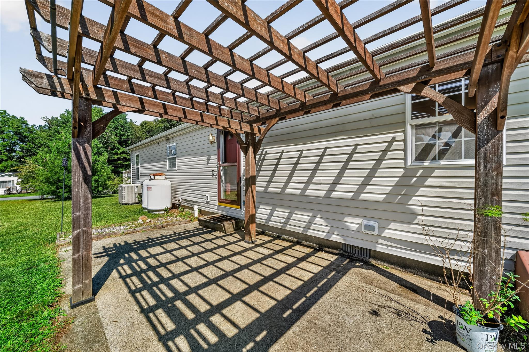 43 Palm Dr Property Photo 42