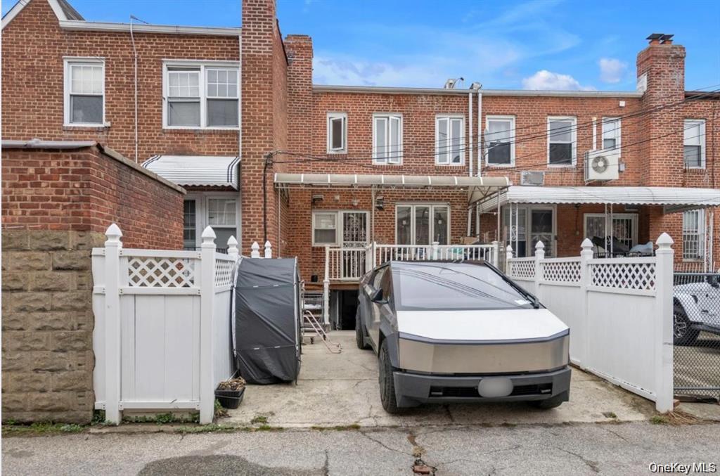 6906 Fresh Meadow Lane Property Photo 15